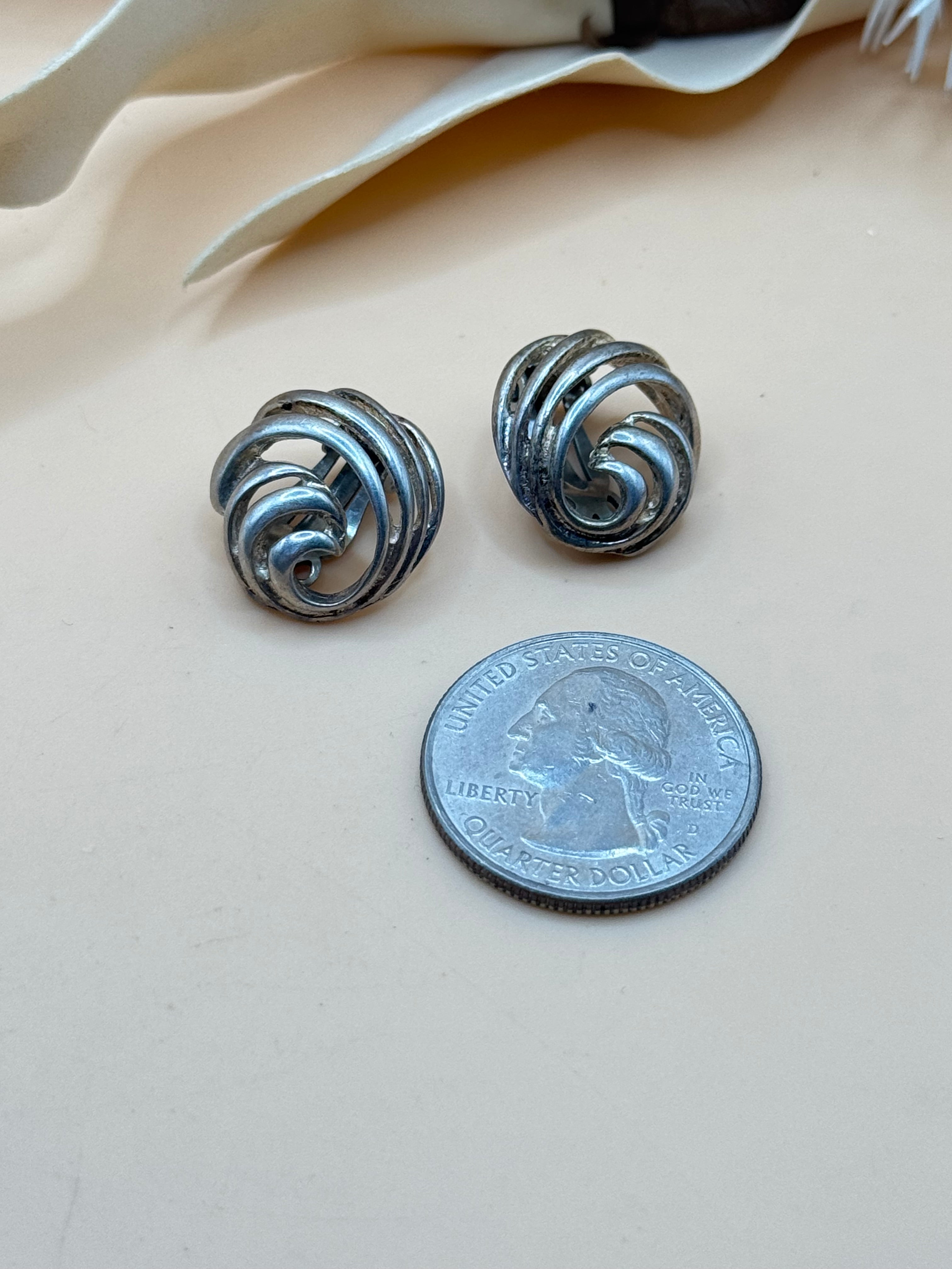 Vintage Silver Tone Abstract Swirl Clip-On Earrings