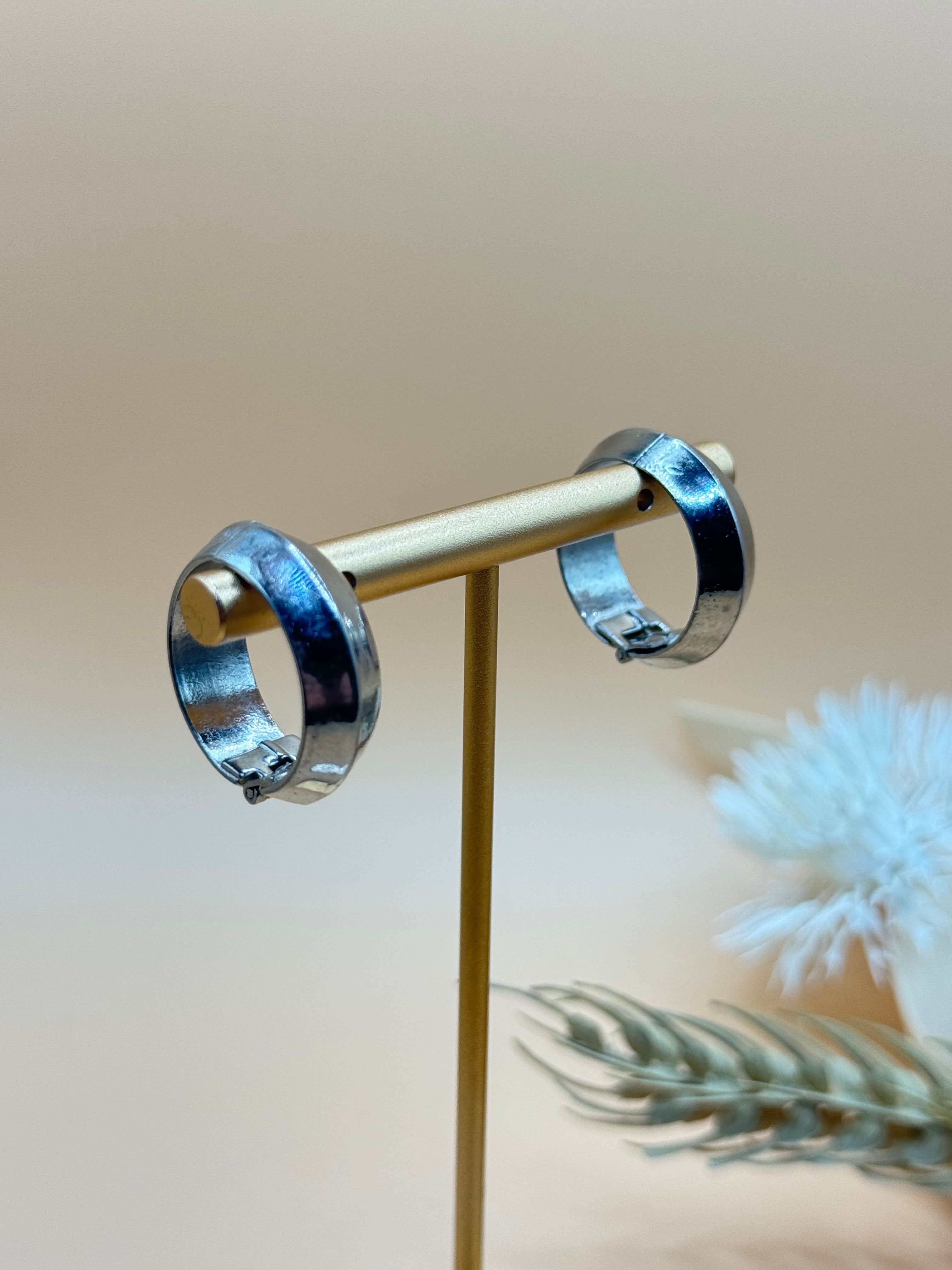 Vintage Silver Tone Wide Clip-On Hoop Earrings