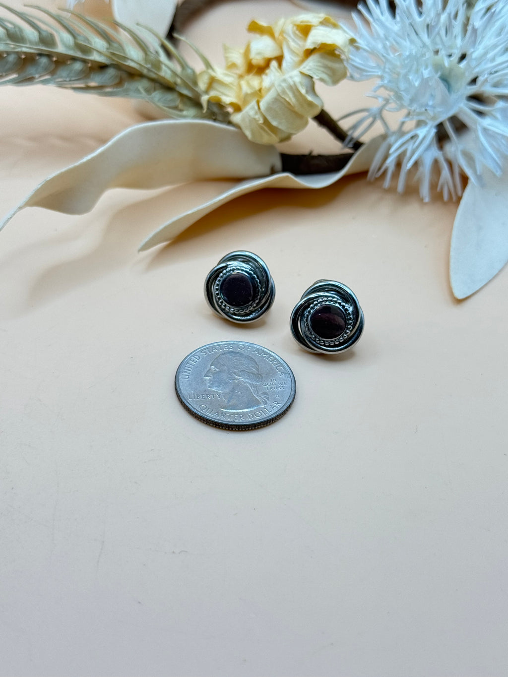 Vintage Silver Tone Swirl Screw-Back Earrings