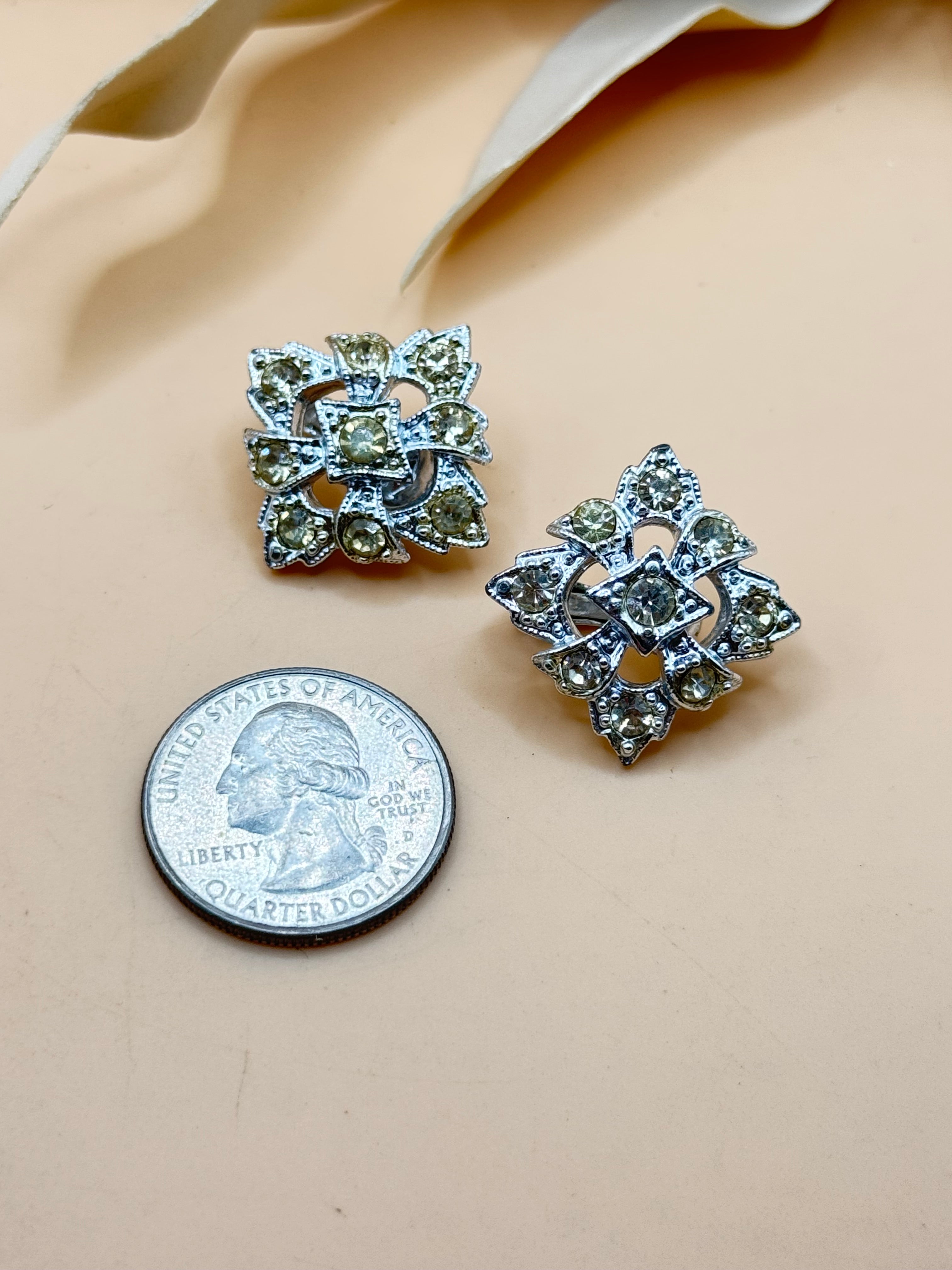 Vintage Sarah Coventry Silver Tone Clear Rhinestone Clip-On Earrings