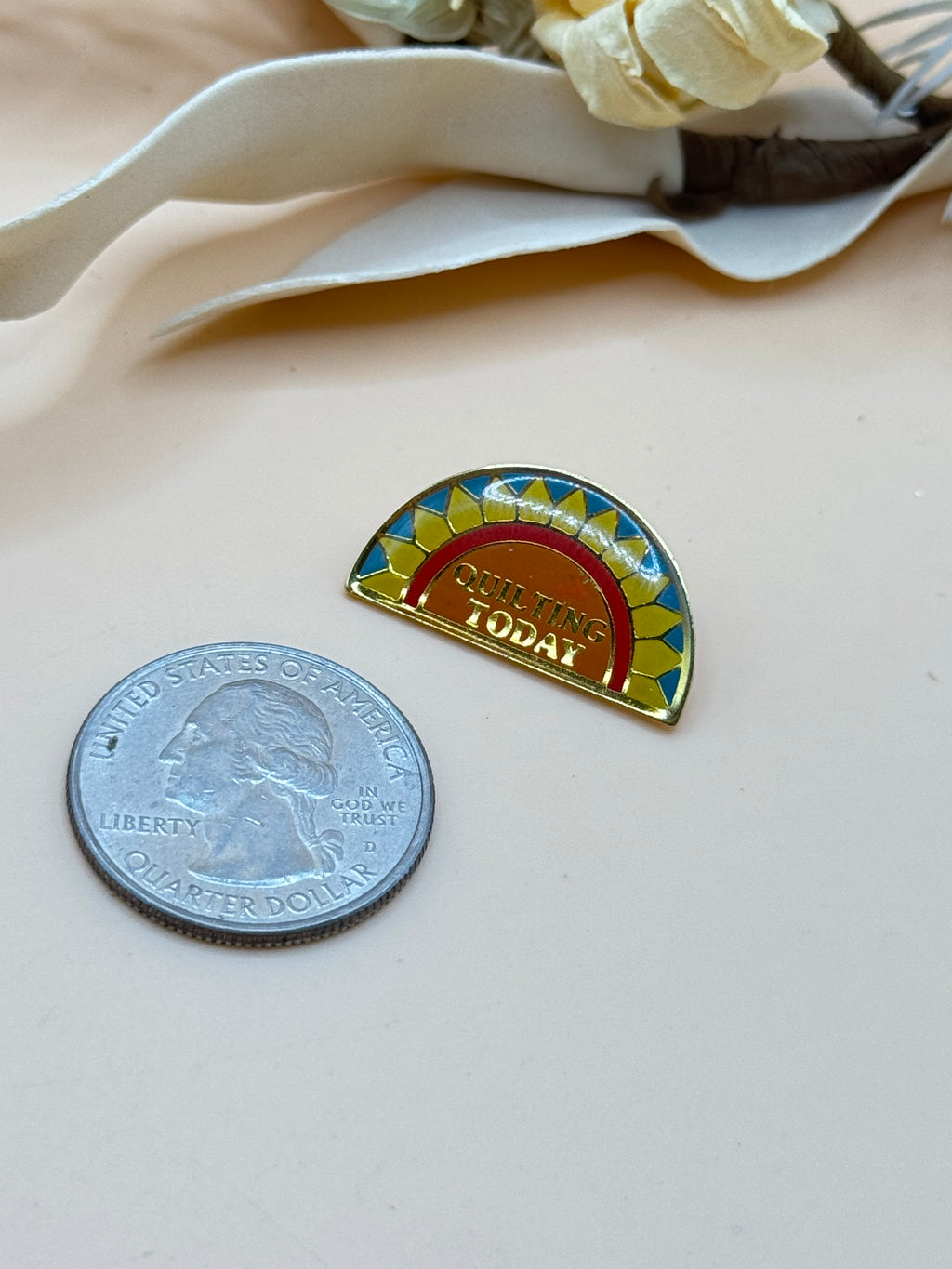 Quilting Today Colorful Enamel Sunrise Gold Tone Lapel Pin
