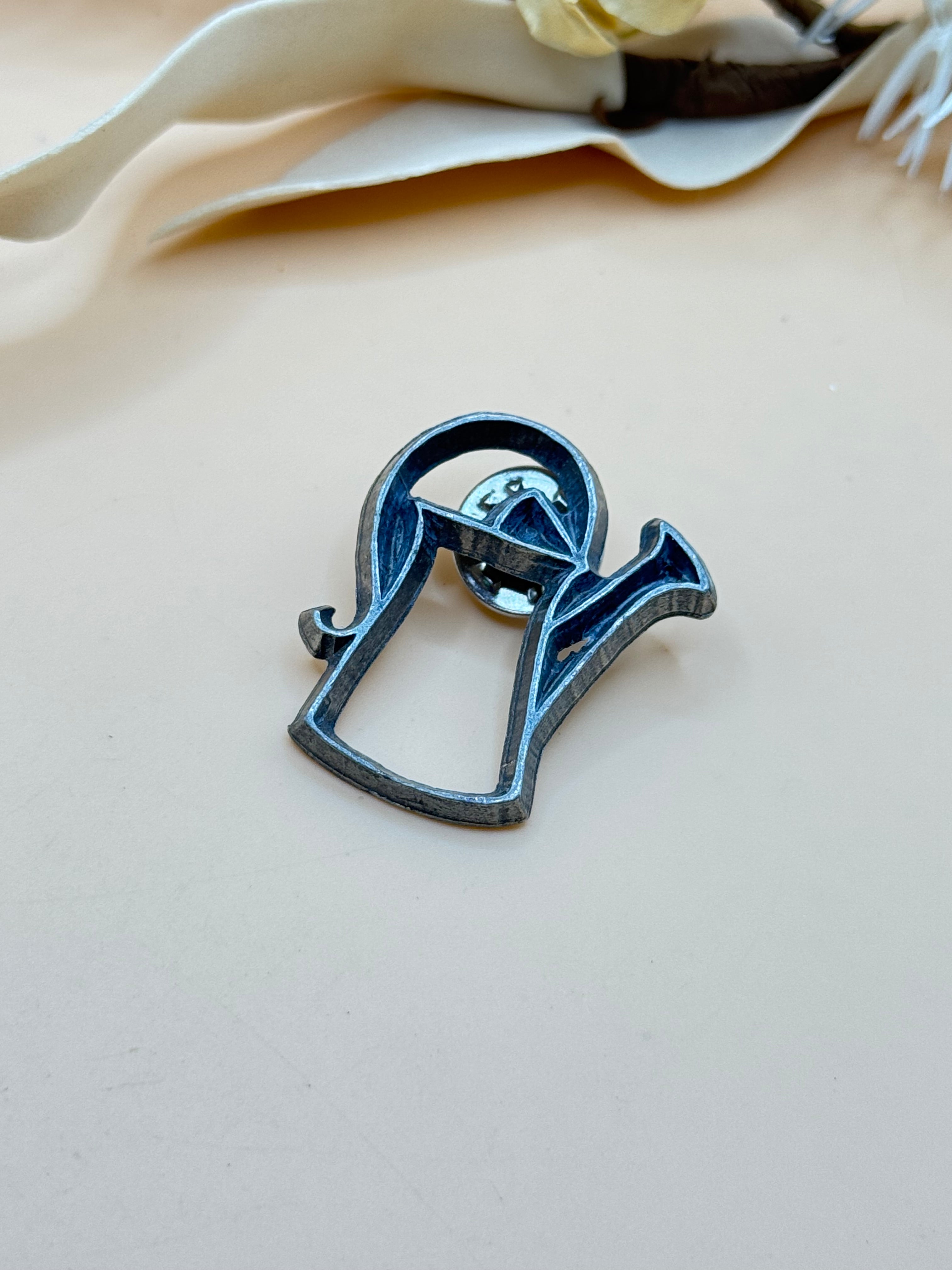 Vintage 1996 Silver Tone Watering Can Lapel Pin