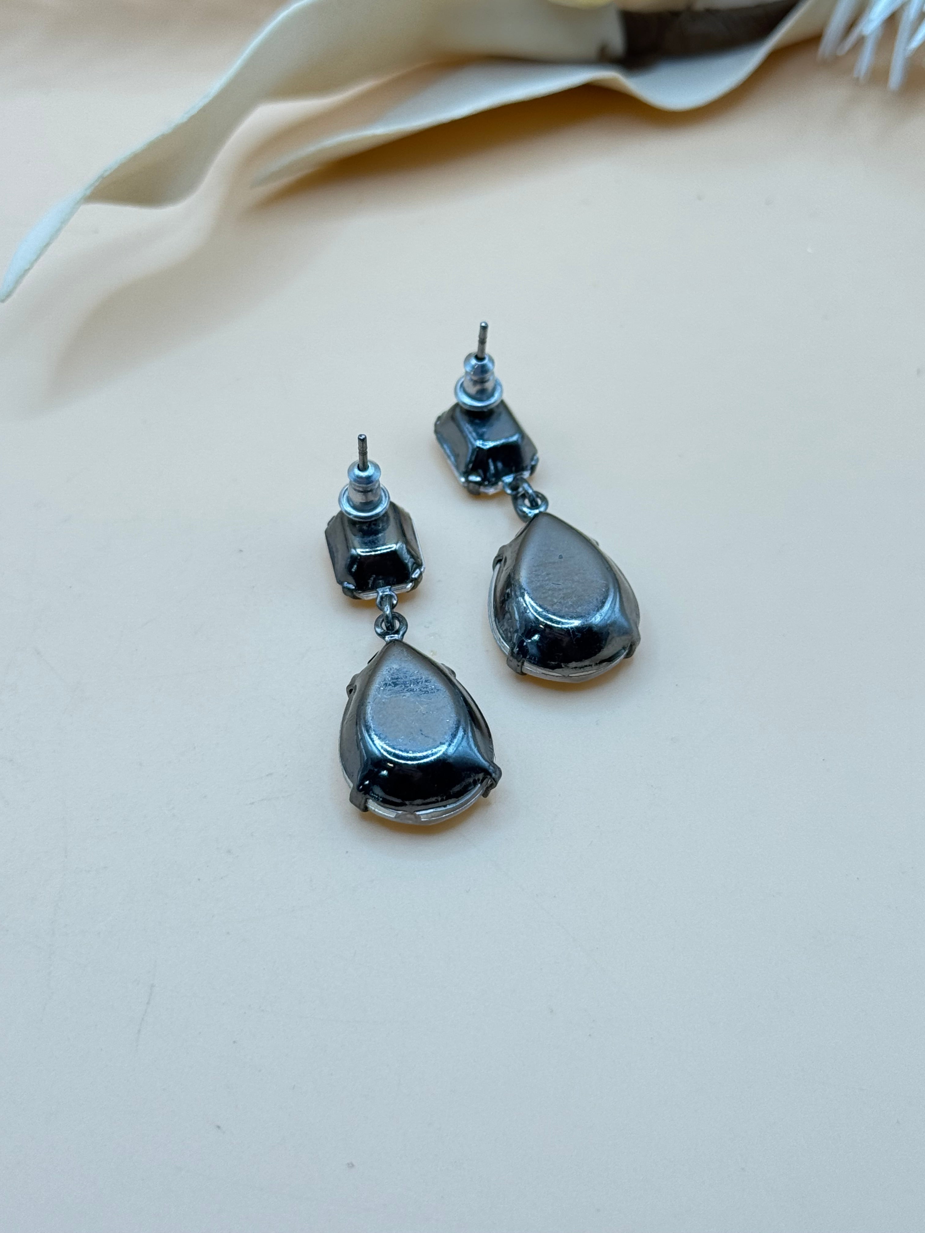 Silver Tone Clear Faceted Teardrop Dangle Earrings
