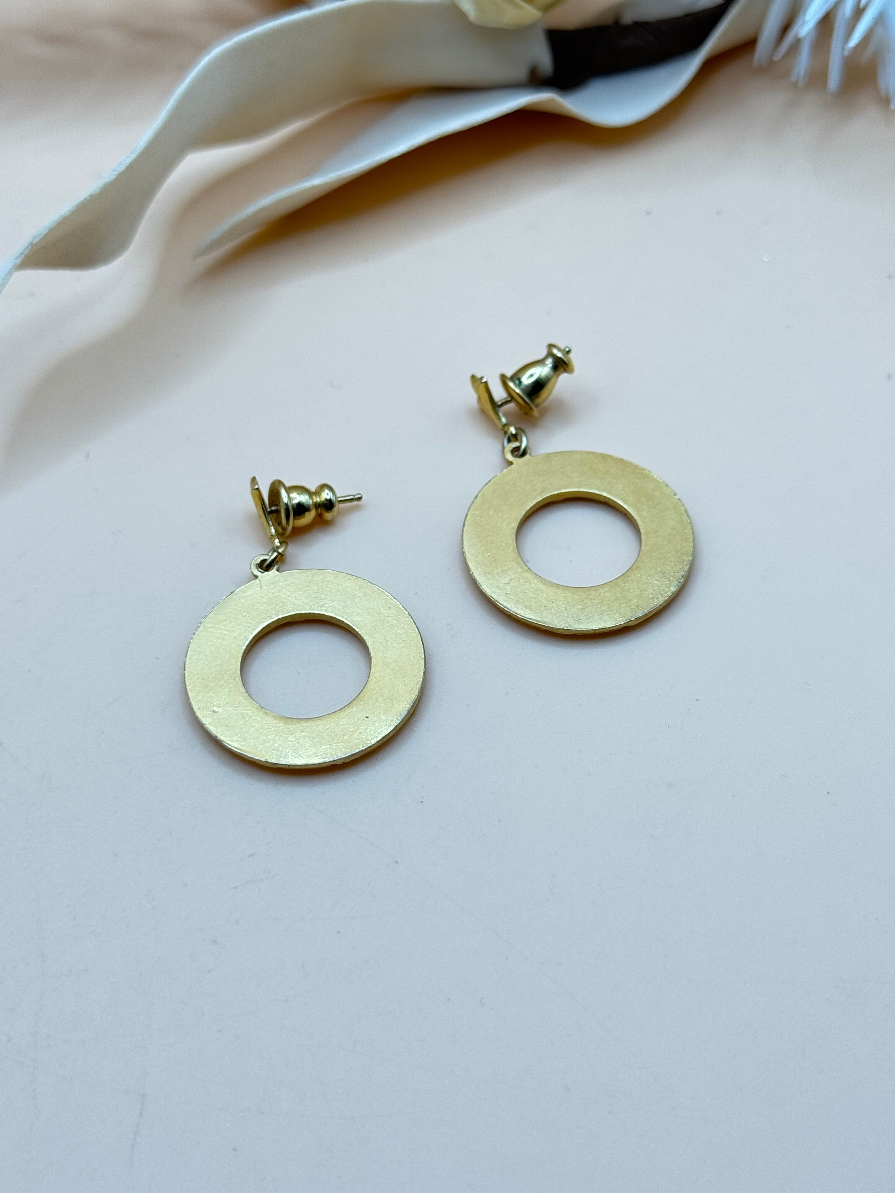 Vintage Gold Tone Ornate Open Circle Dangle Pierced Earrings