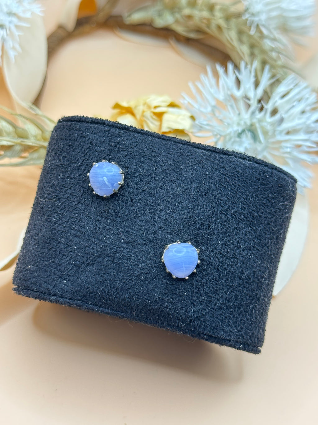 Blue Swirled Round Stud Pierced Earrings