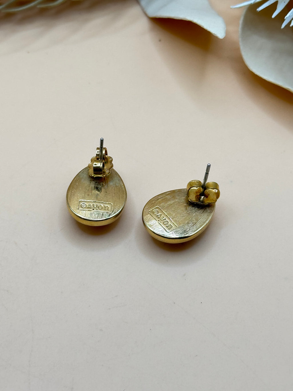 Avon Gold-Tone Burgundy Cabochon Teardrop Stud Earrings