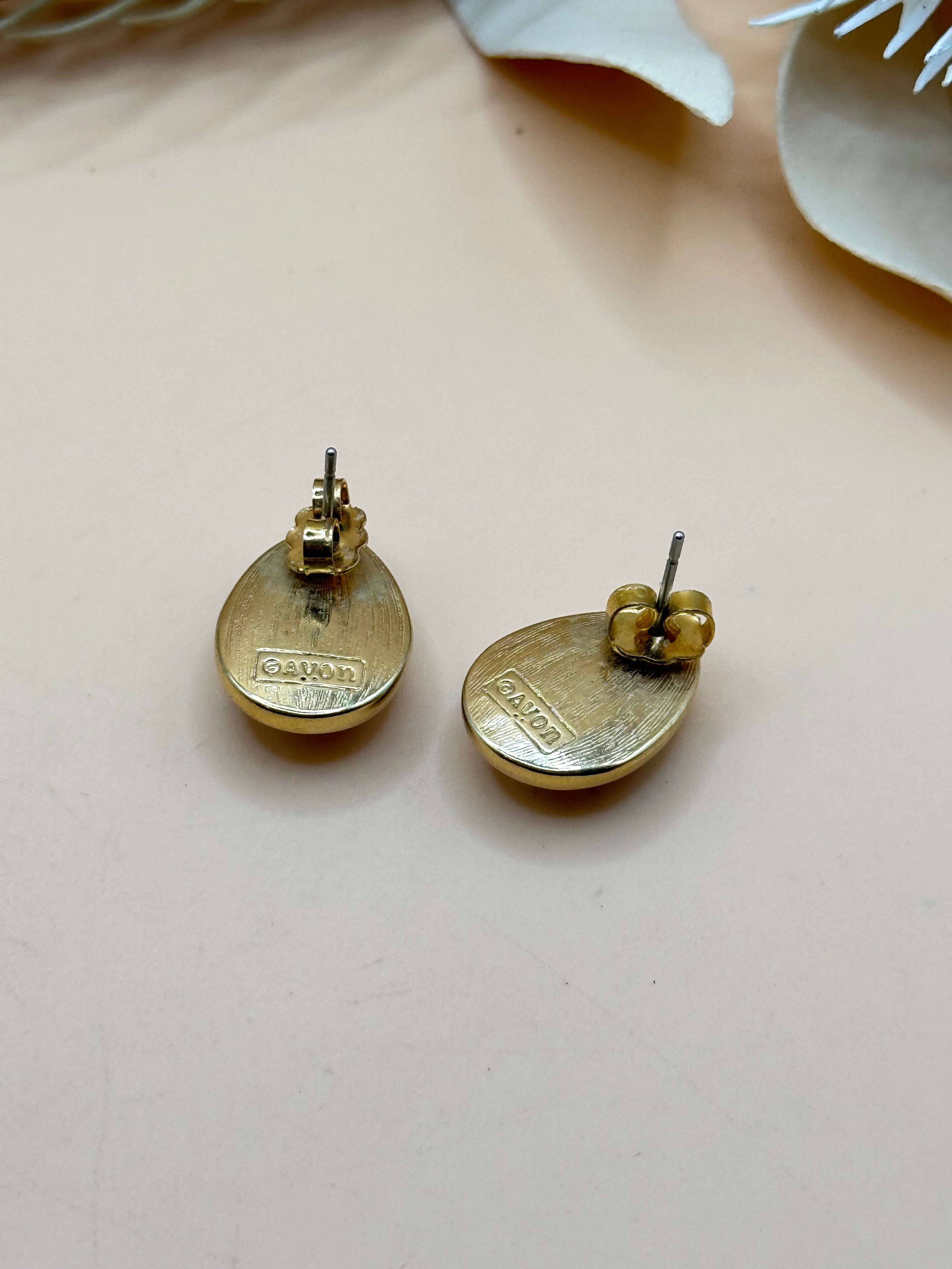 Avon Gold-Tone Burgundy Cabochon Teardrop Stud Earrings