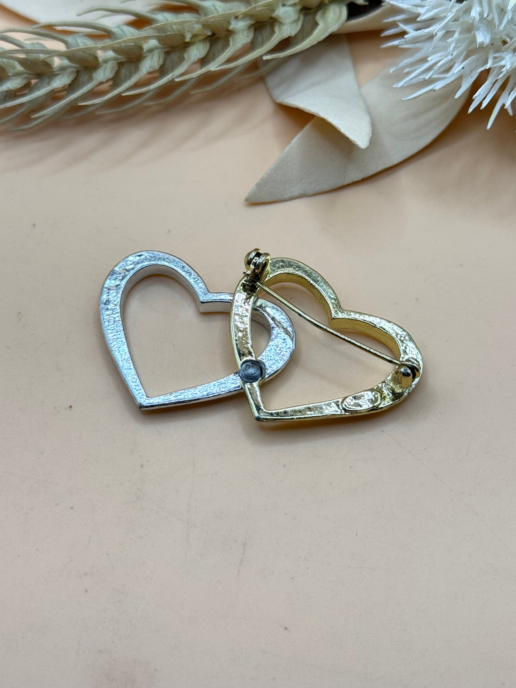 Two Tone Interlocking Double Heart Brooch