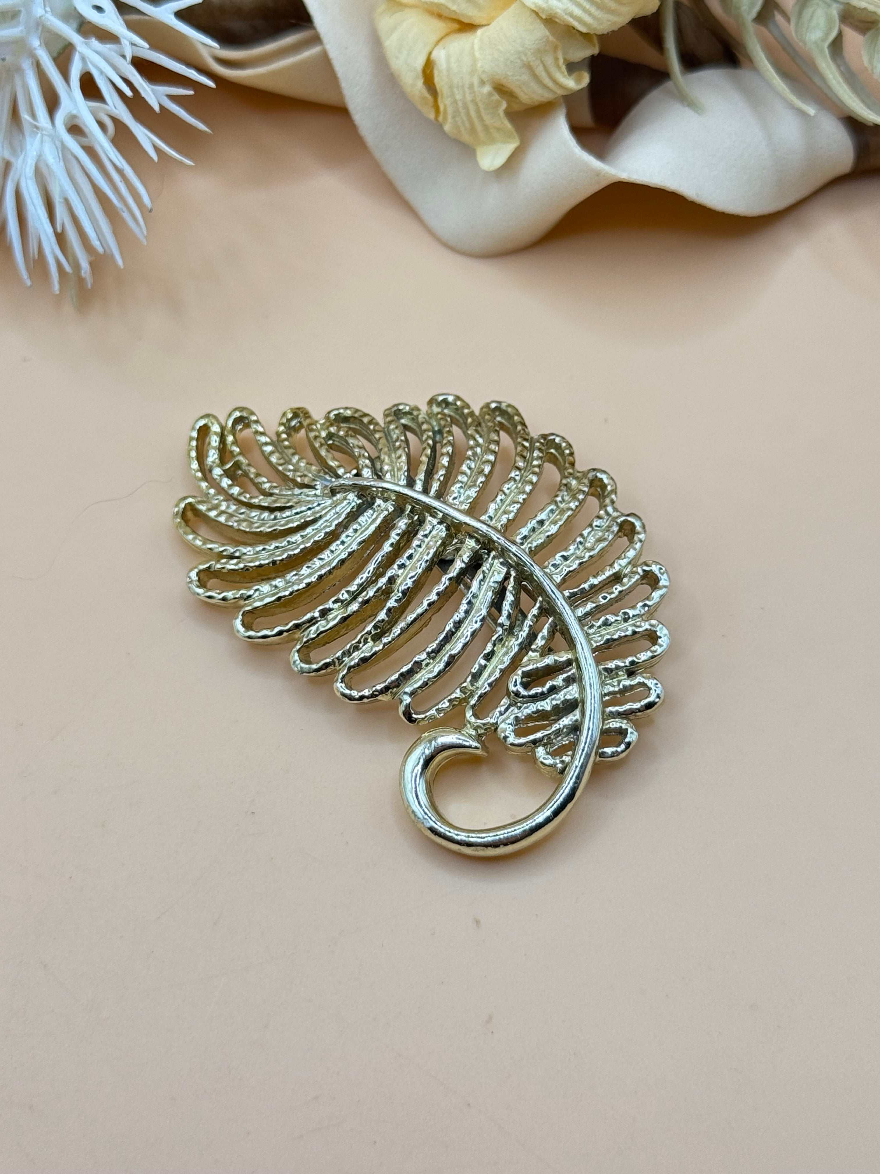 Gold Tone Openwork Feather Brooch