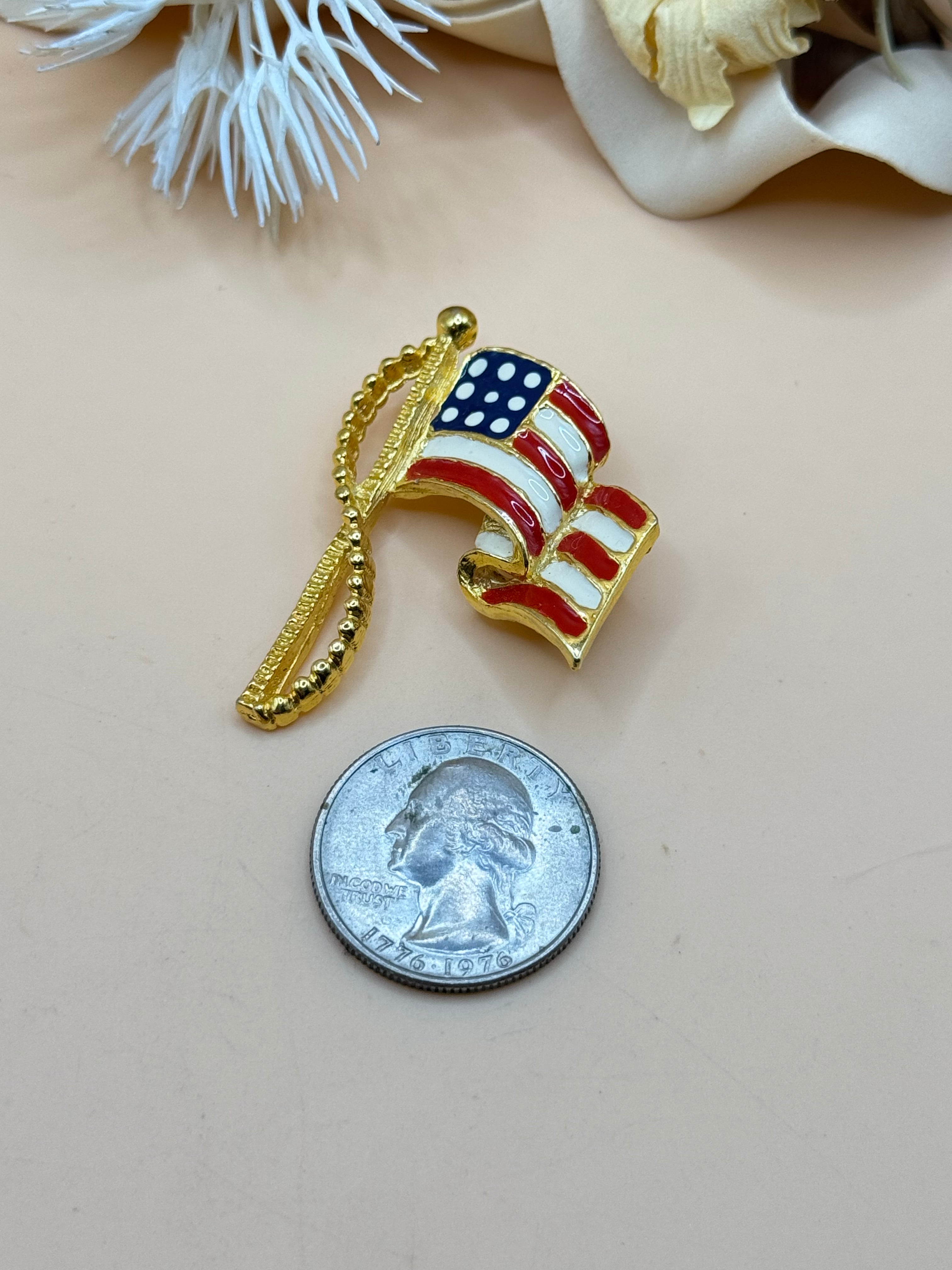 Gold Tone American Flag Enamel Brooch