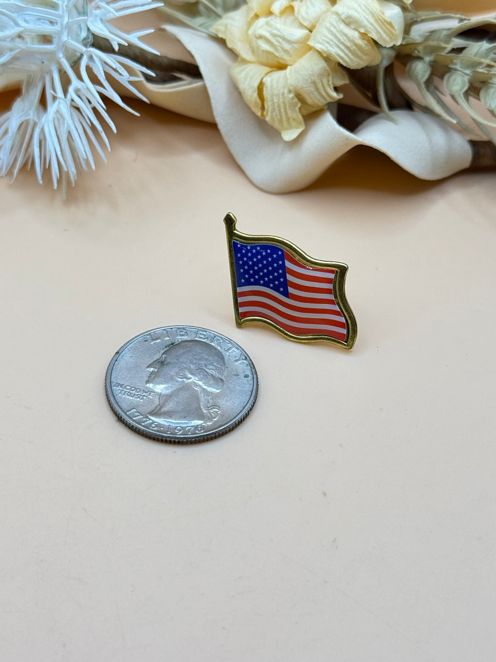 Gold Tone American Flag Enamel Lapel Pin