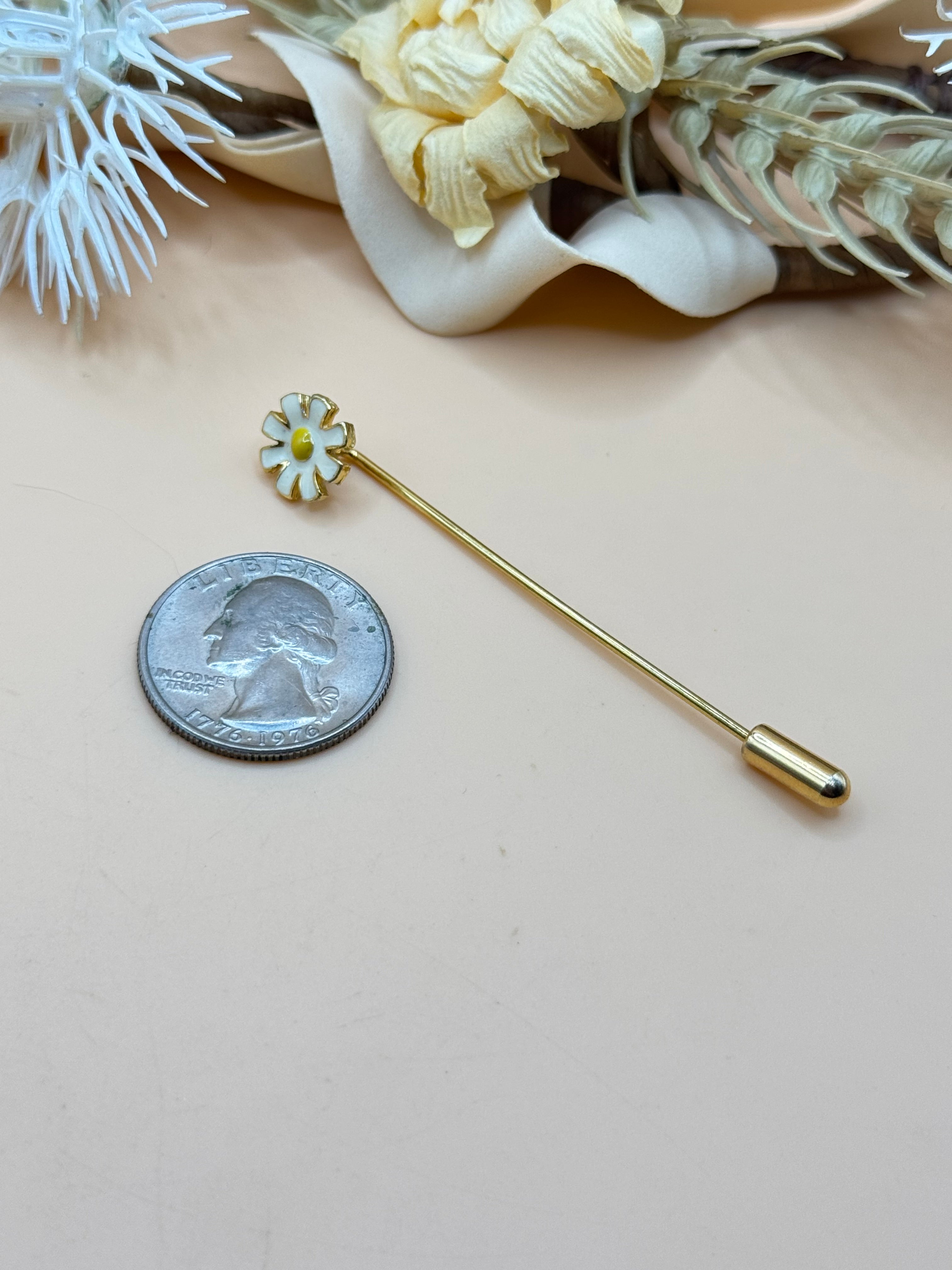 White Daisy Enamel Gold Tone Stick Pin