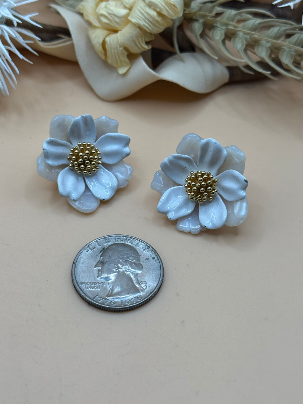 White Flower Gold-Tone Pierced Statement Earrings