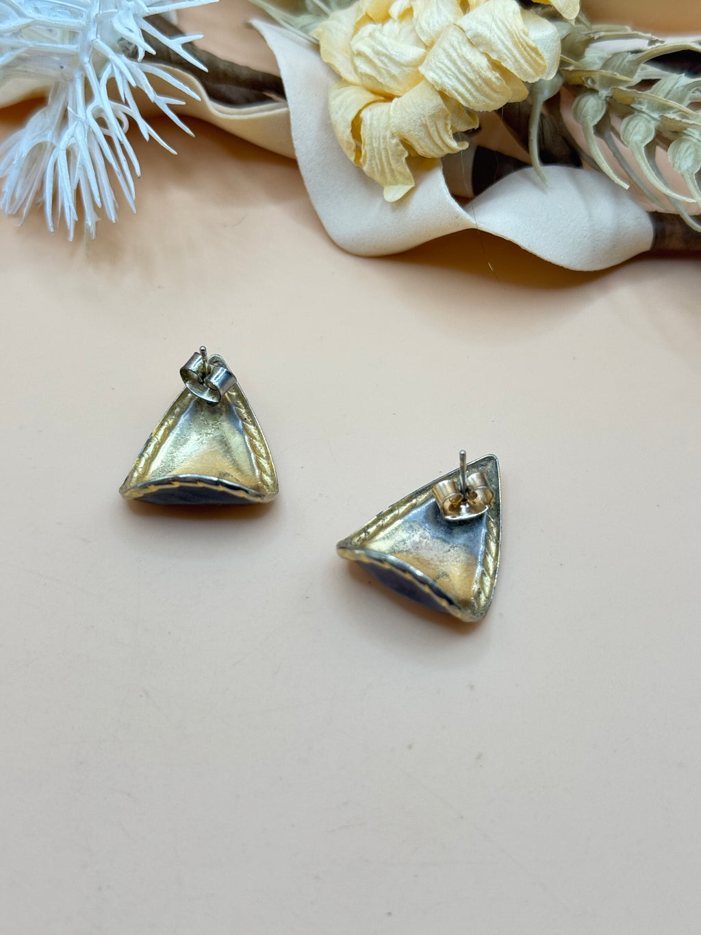 Vintage Purple Swirl Enamel Gold Tone Teardrop Post Earrings