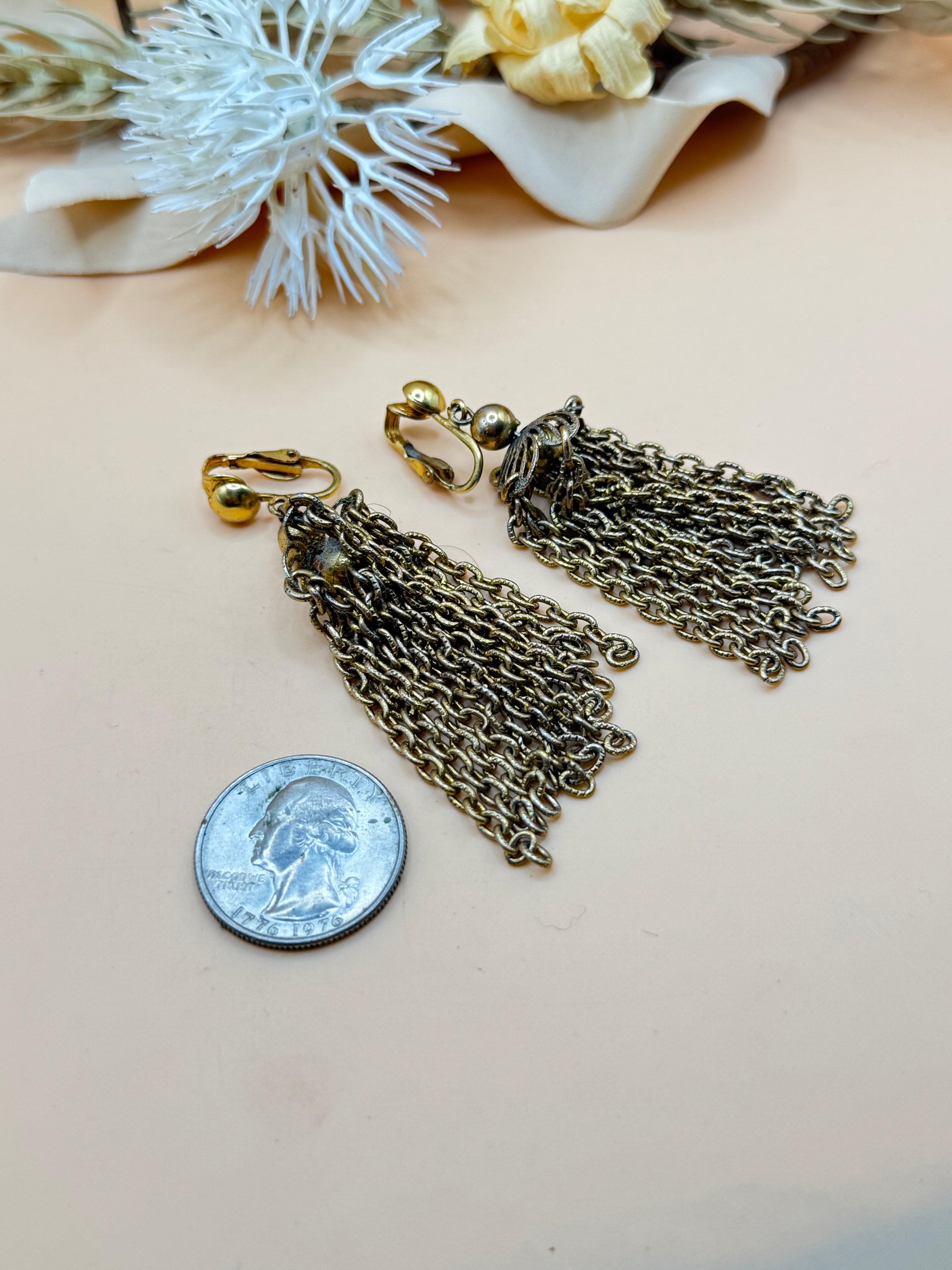 Vintage Gold Tone Chain Tassel Clip-On Earrings
