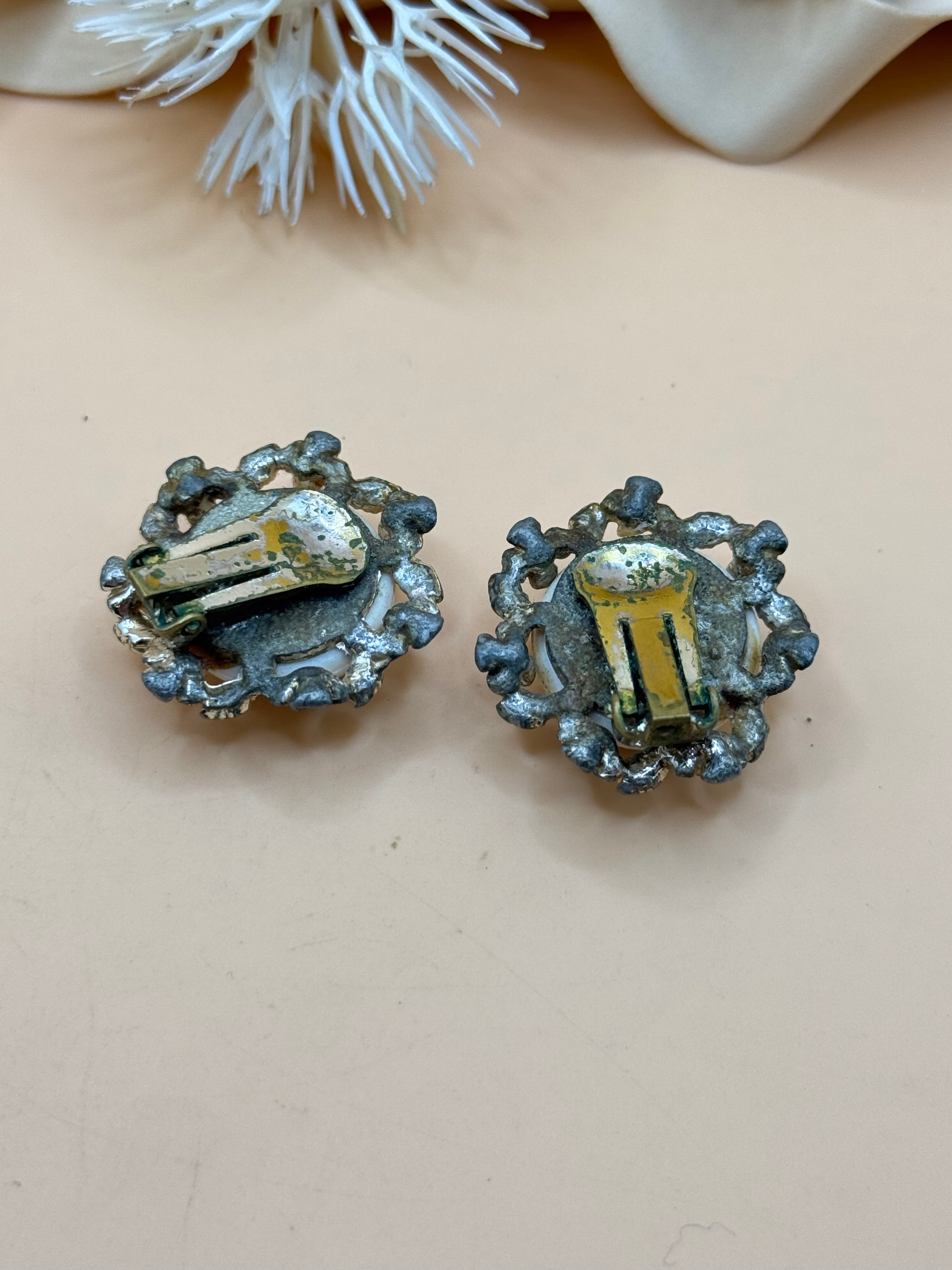 Vintage White Cabochon Multicolor Floral Silver Tone Clip-On Earrings
