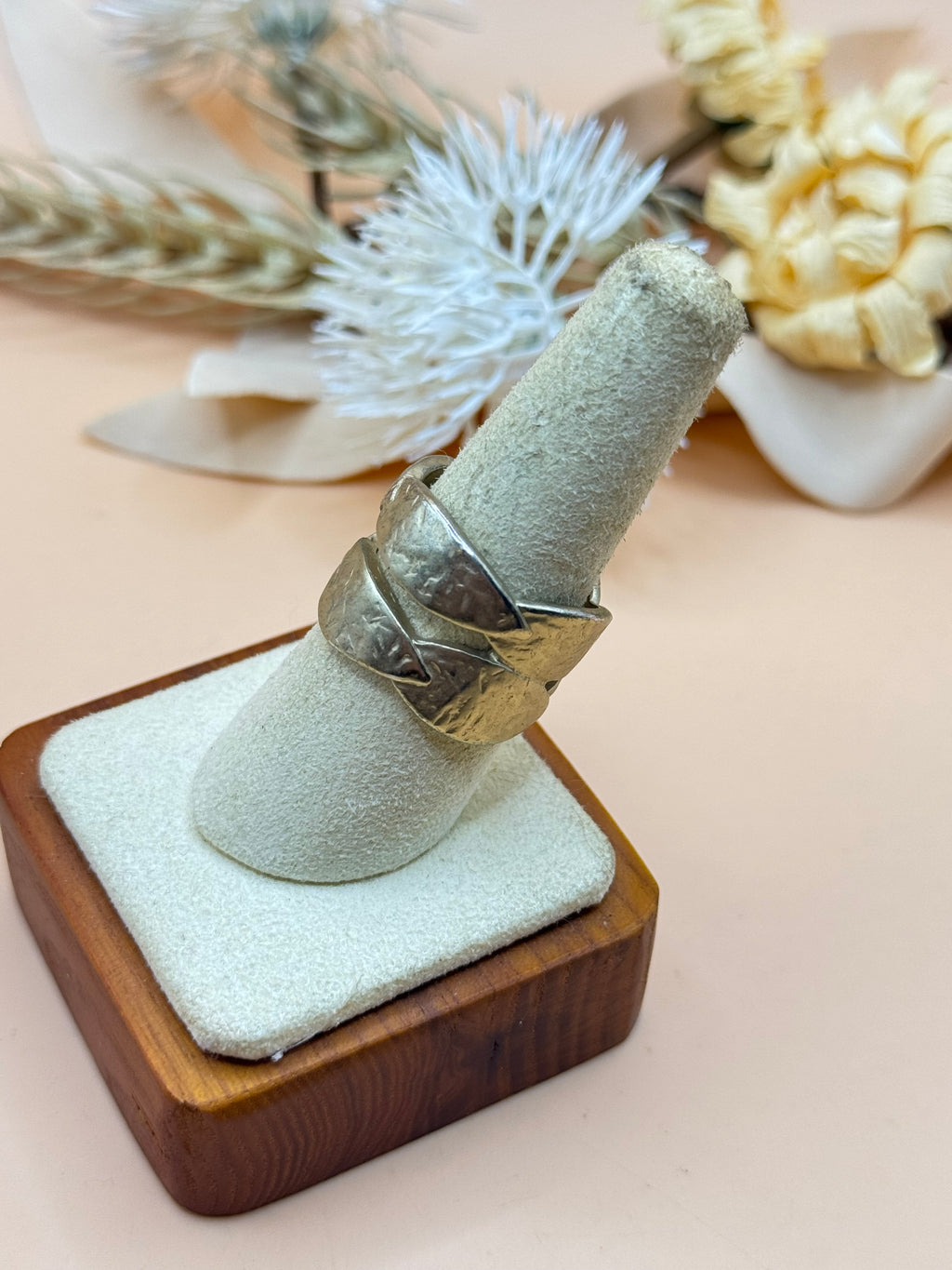 Gold Tone Hammered Overlapping Wrap Ring Size 8.5
