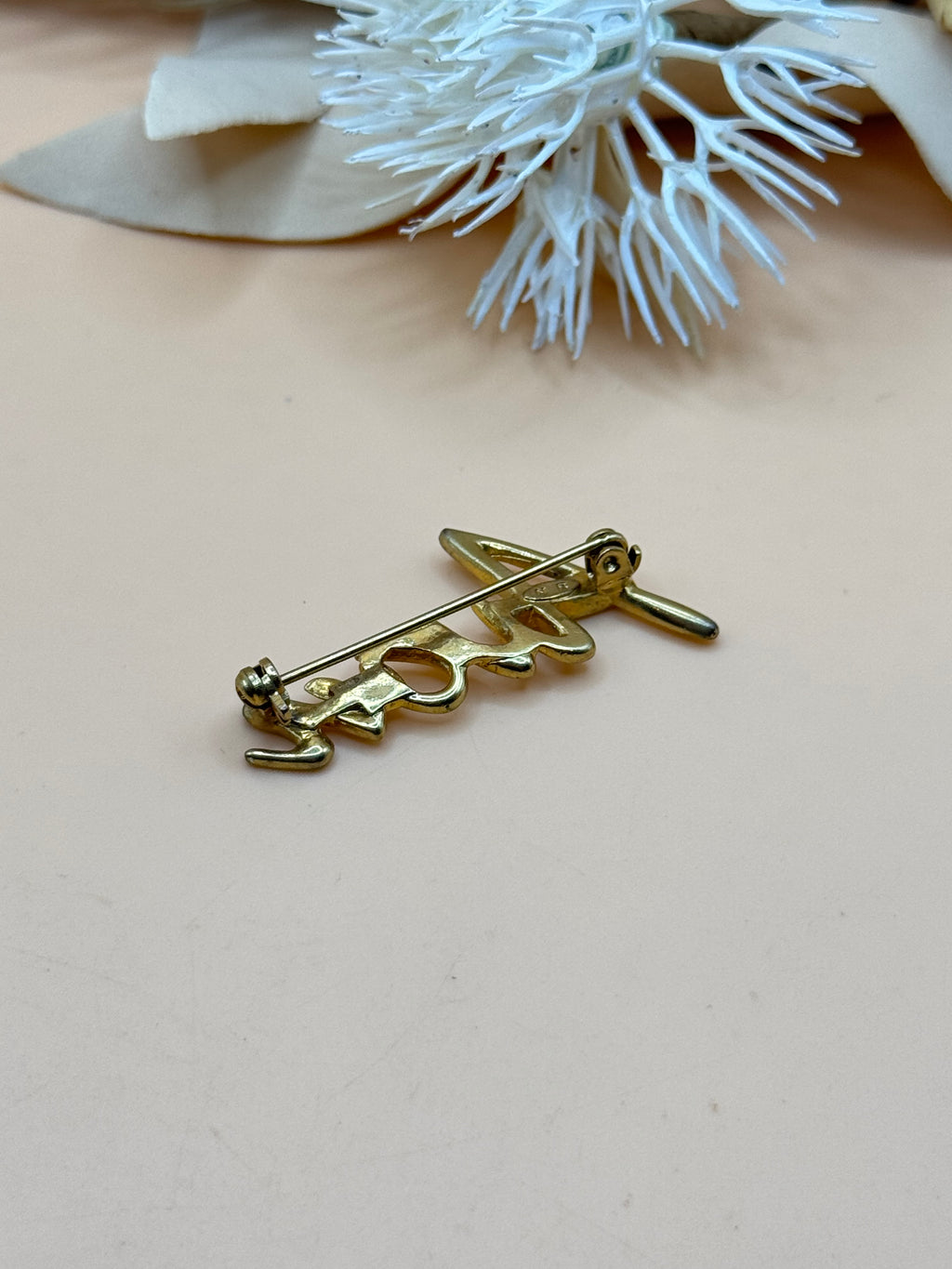 Vintage Avon Gold Tone Script Name Brooch Pin
