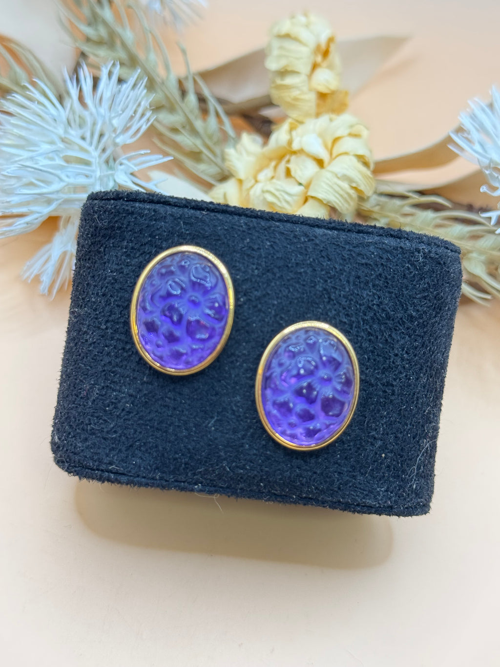 Vintage Gold Tone Purple Floral Carved Cabochon Oval Stud Earrings