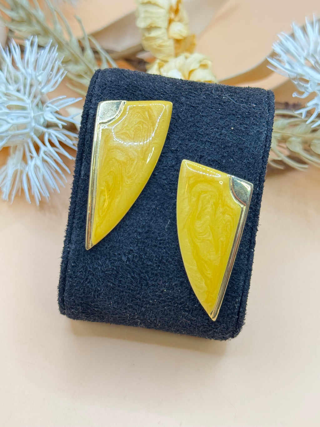 Vintage Gold Tone Yellow Marbled Geometric Statement Stud Earrings