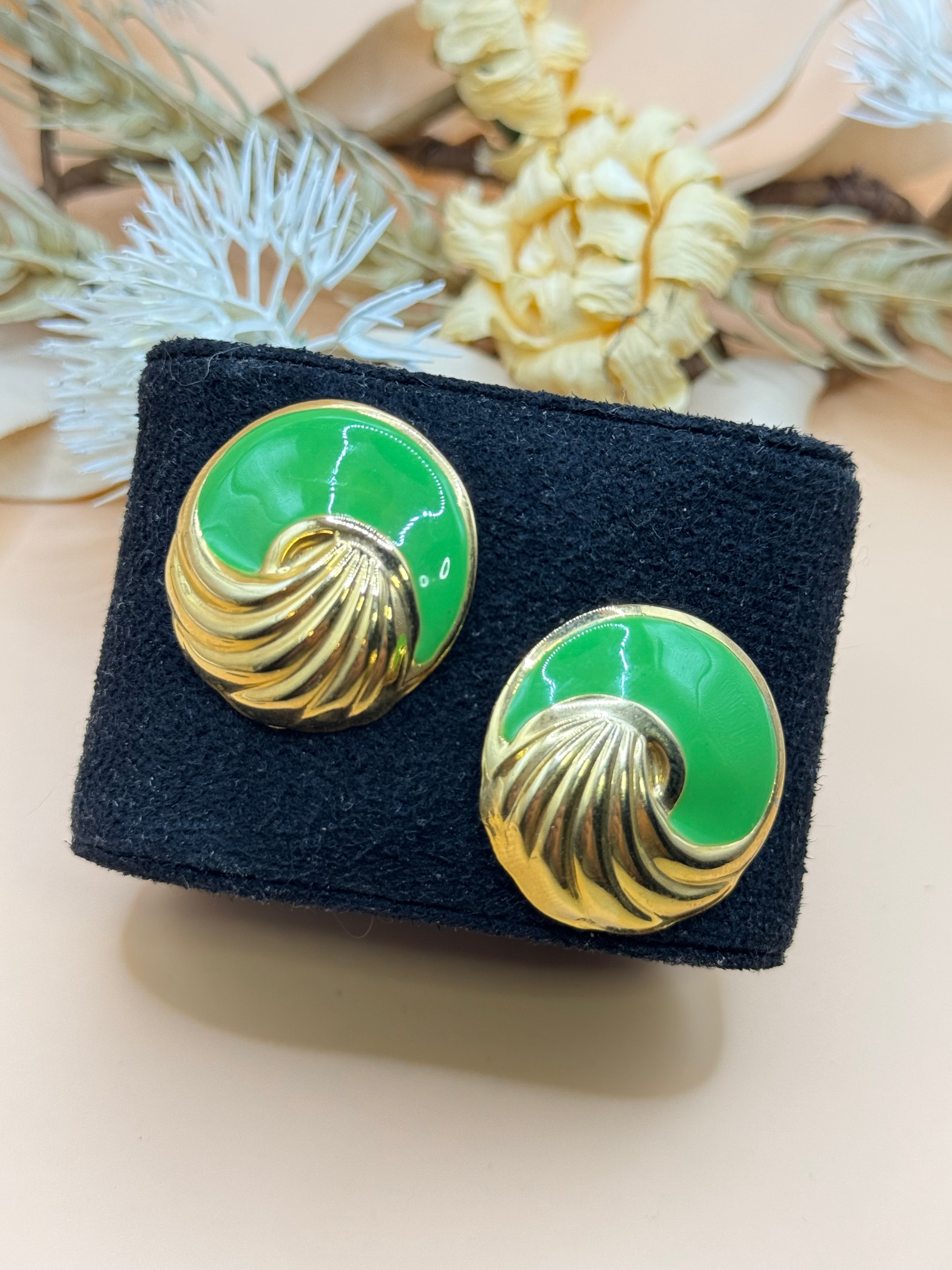 Vintage Green Enamel Gold Tone Swirl Button Earrings
