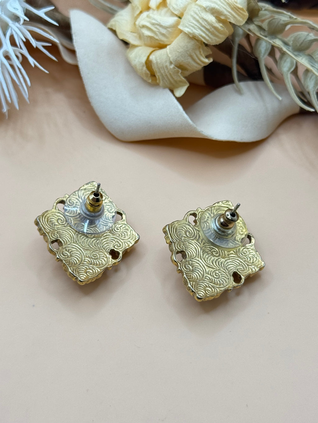1928 Gold Tone Silver Tone Metallic Cabochon Filigree Stud Earrings