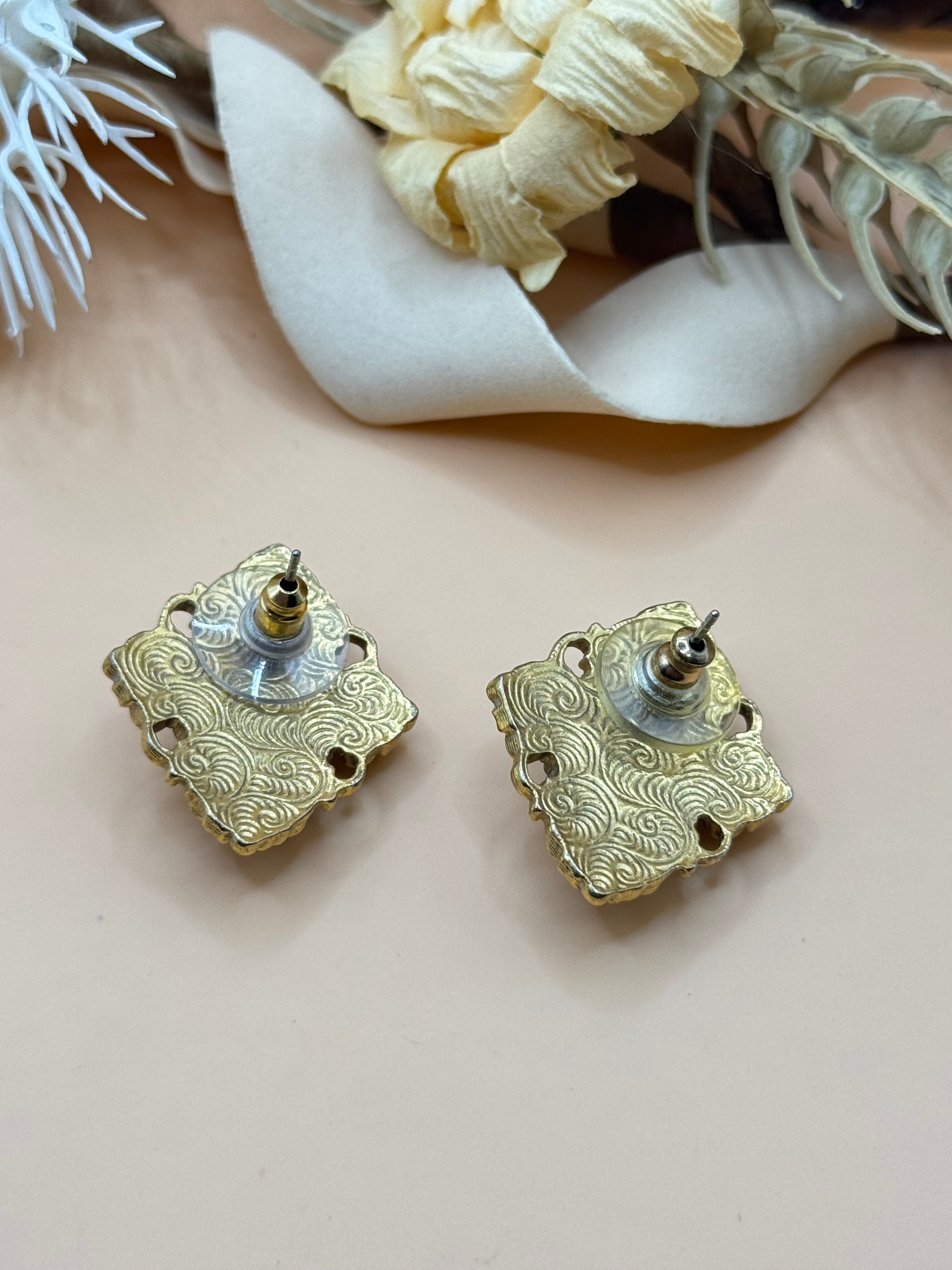 1928 Gold Tone Silver Tone Metallic Cabochon Filigree Stud Earrings
