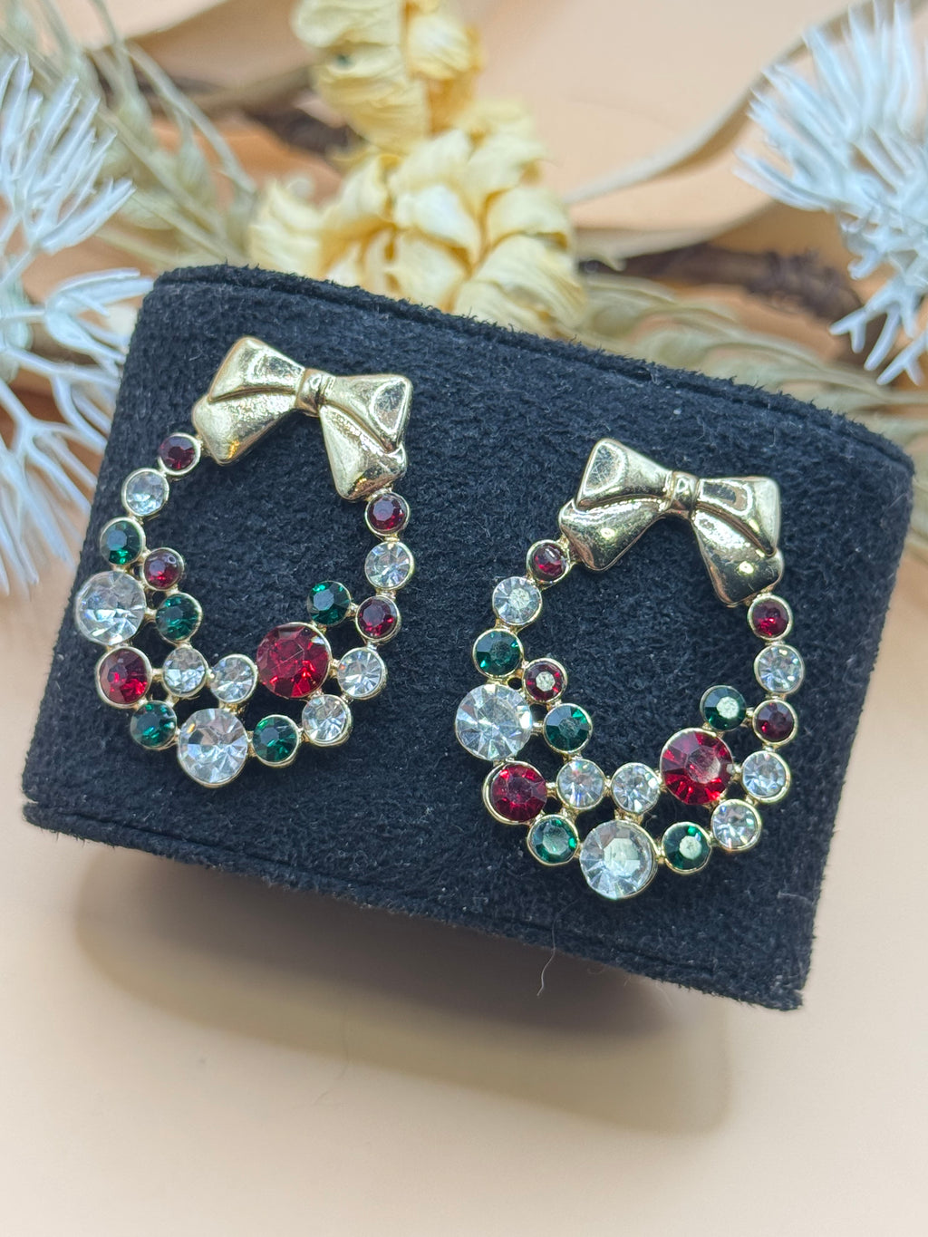 Vintage Christmas Wreath Bow Earrings Gold Tone Red Green Clear Rhinestones