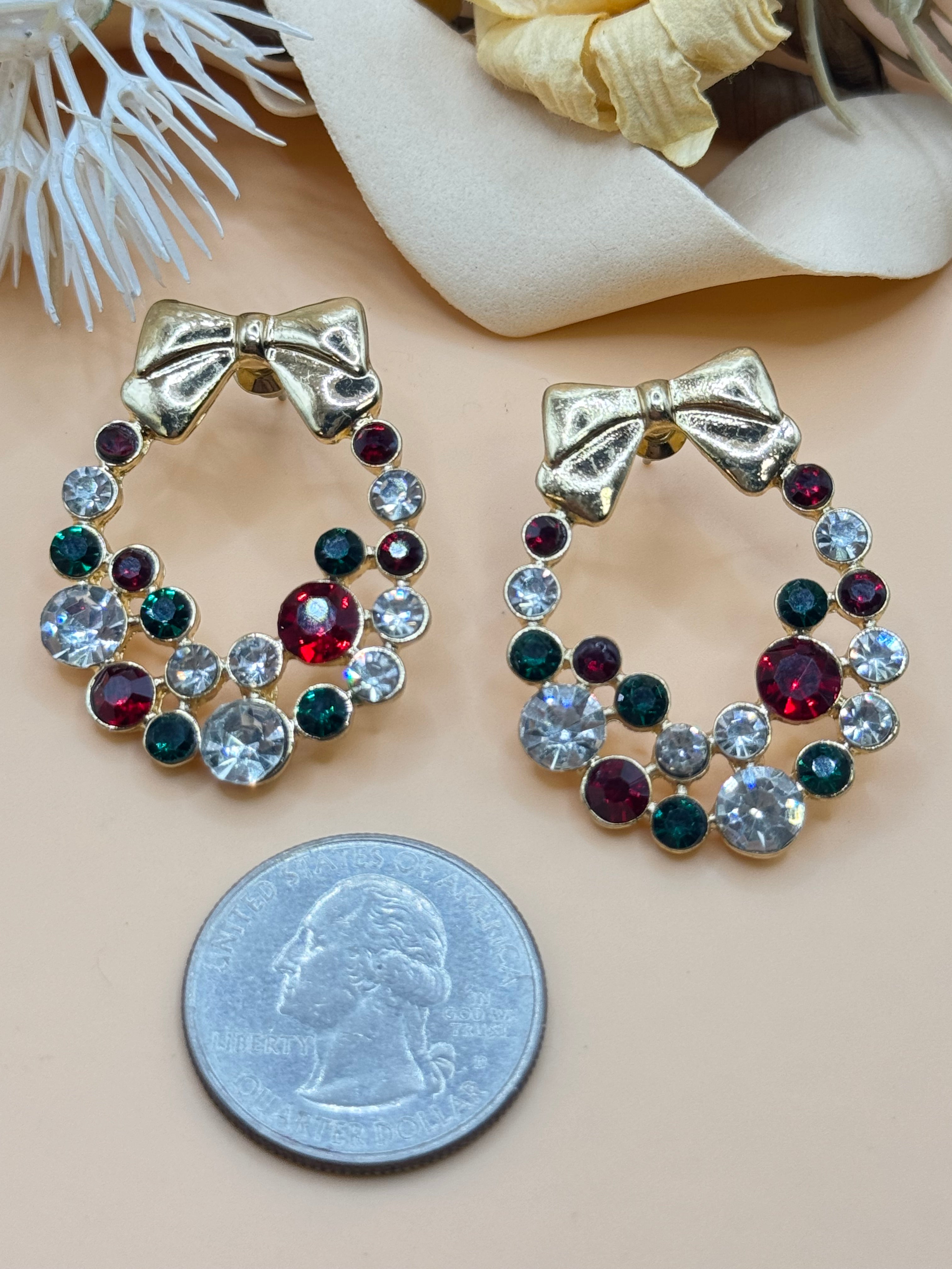 Vintage Christmas Wreath Bow Earrings Gold Tone Red Green Clear Rhinestones