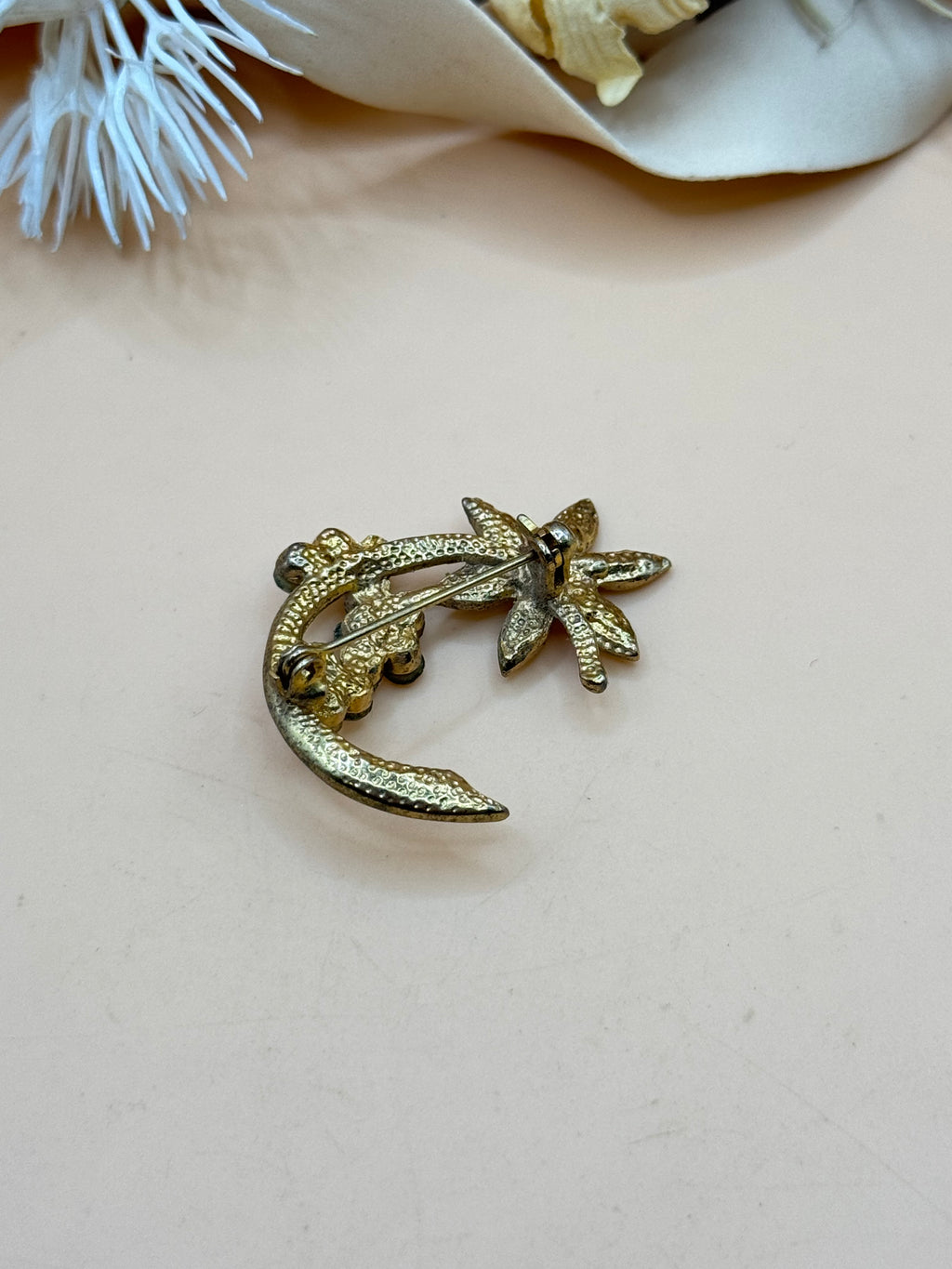 Gold Tone Floral Spray Brooch Blue Accent Clear Rhinestones Pin