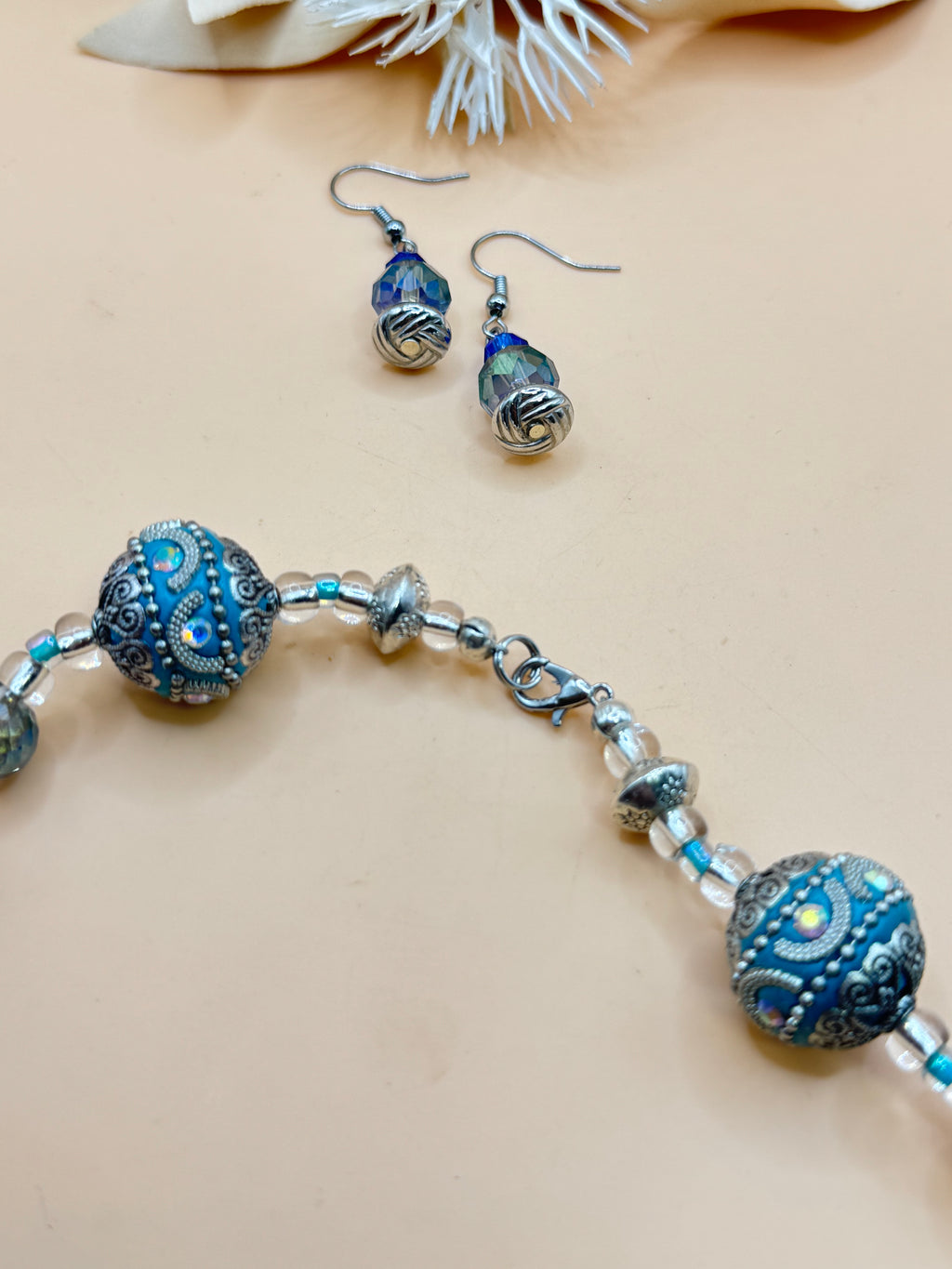 18” Blue Beaded Necklace & Matching Earrings Set Crystal Silver Tone Statement