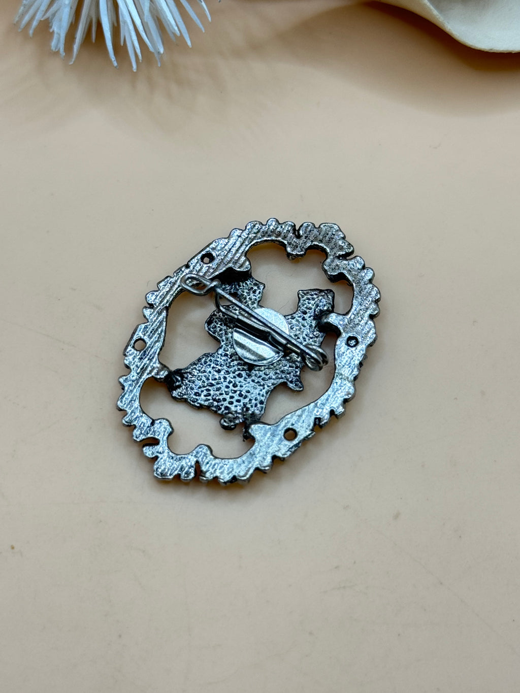 Vintage Dutch Couple Brooch Silver Tone Hand Painted Figural Pin