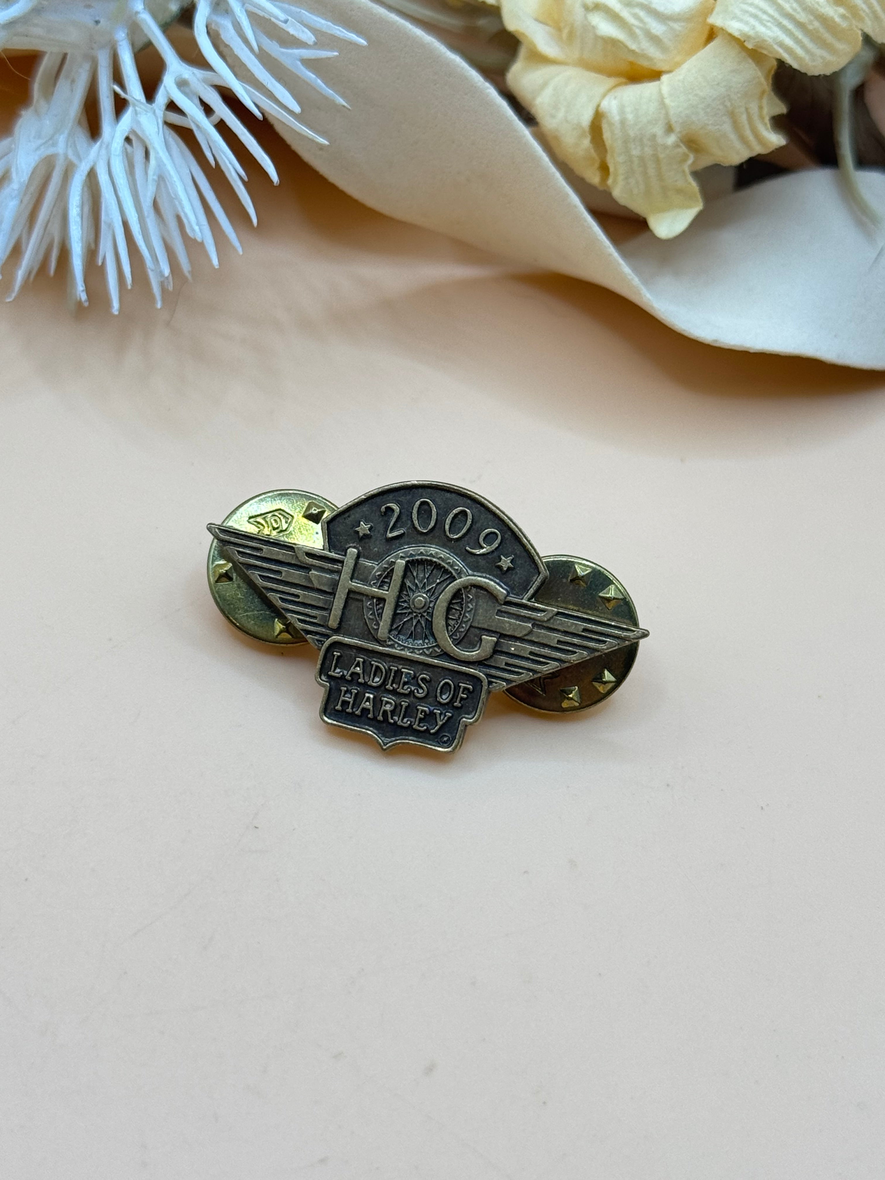 2009 HOG Ladies of Harley Harley-Davidson Pin Motorcycle Vest Jacket Badge