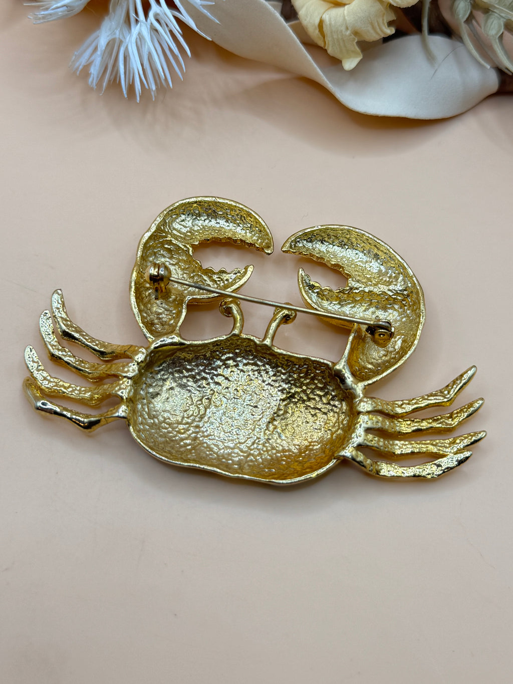 Gold Tone Crab Brooch Brown Cabochon Beach Ocean Coastal Pin