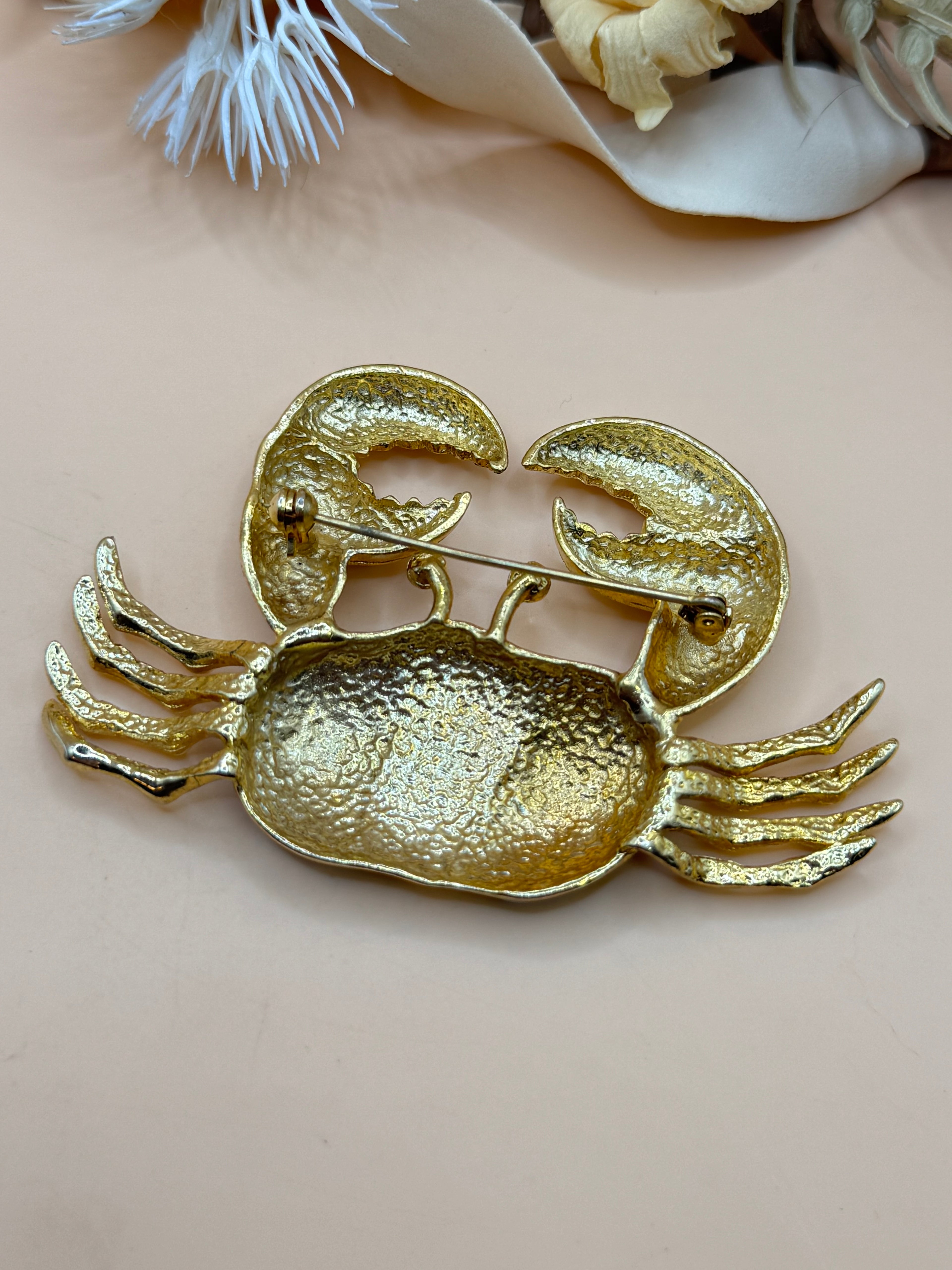 Gold Tone Crab Brooch Brown Cabochon Beach Ocean Coastal Pin