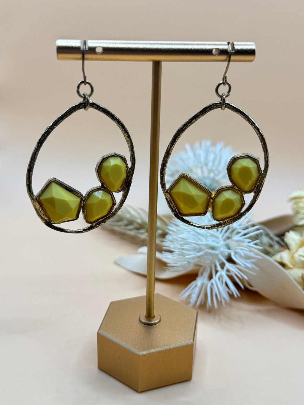 Modern Yellow Resin Gold Tone Open Teardrop Geometric Dangle Earrings Boho