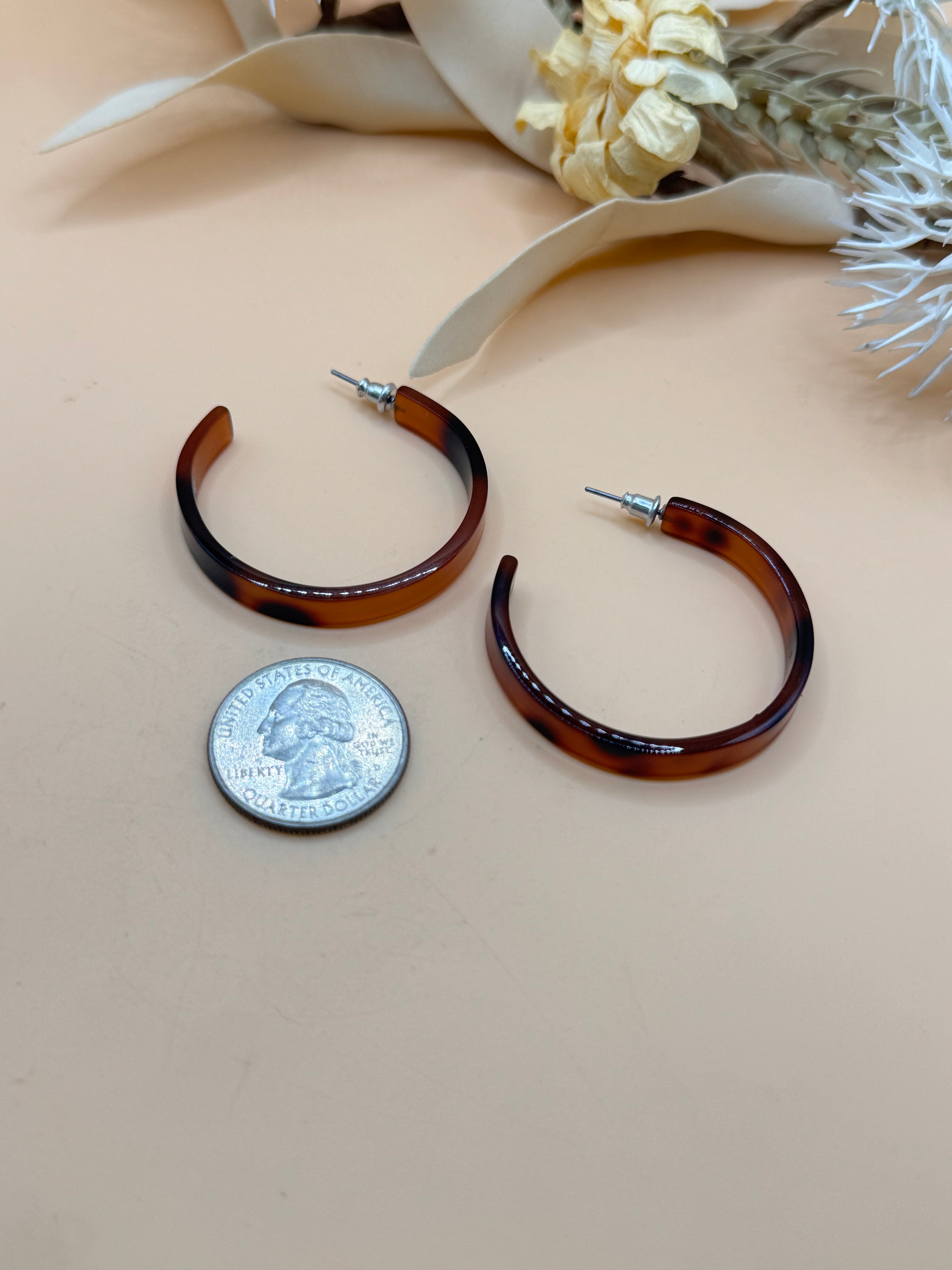 Brown Tortoiseshell Acrylic Open Hoop Pierced Earrings Statement Jewelry