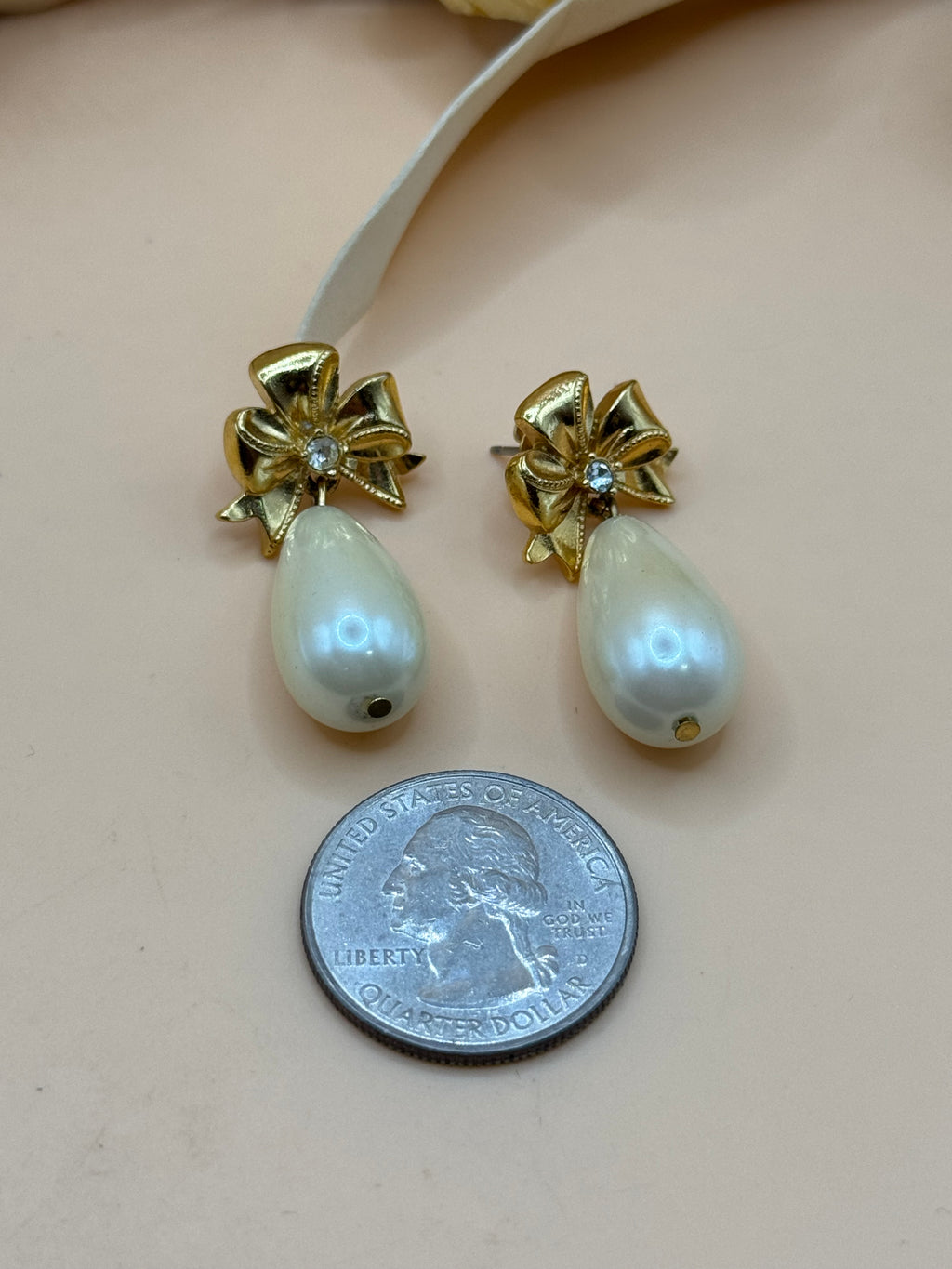 Vintage Gold Tone Bow Faux Pearl Rhinestone Dangle Pierced Earrings