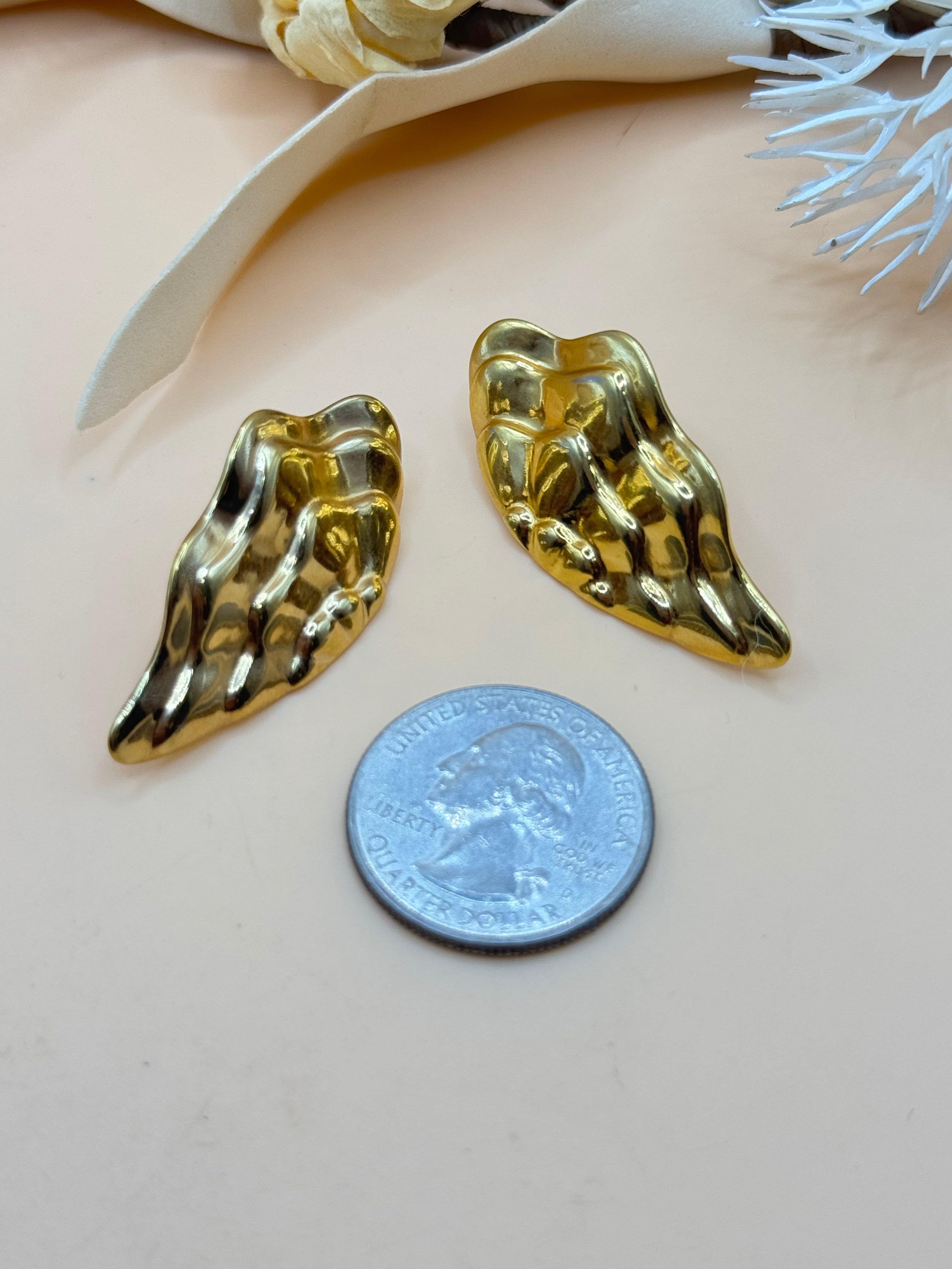 Vintage Gold Tone Wavy Abstract Statement Pierced Earrings