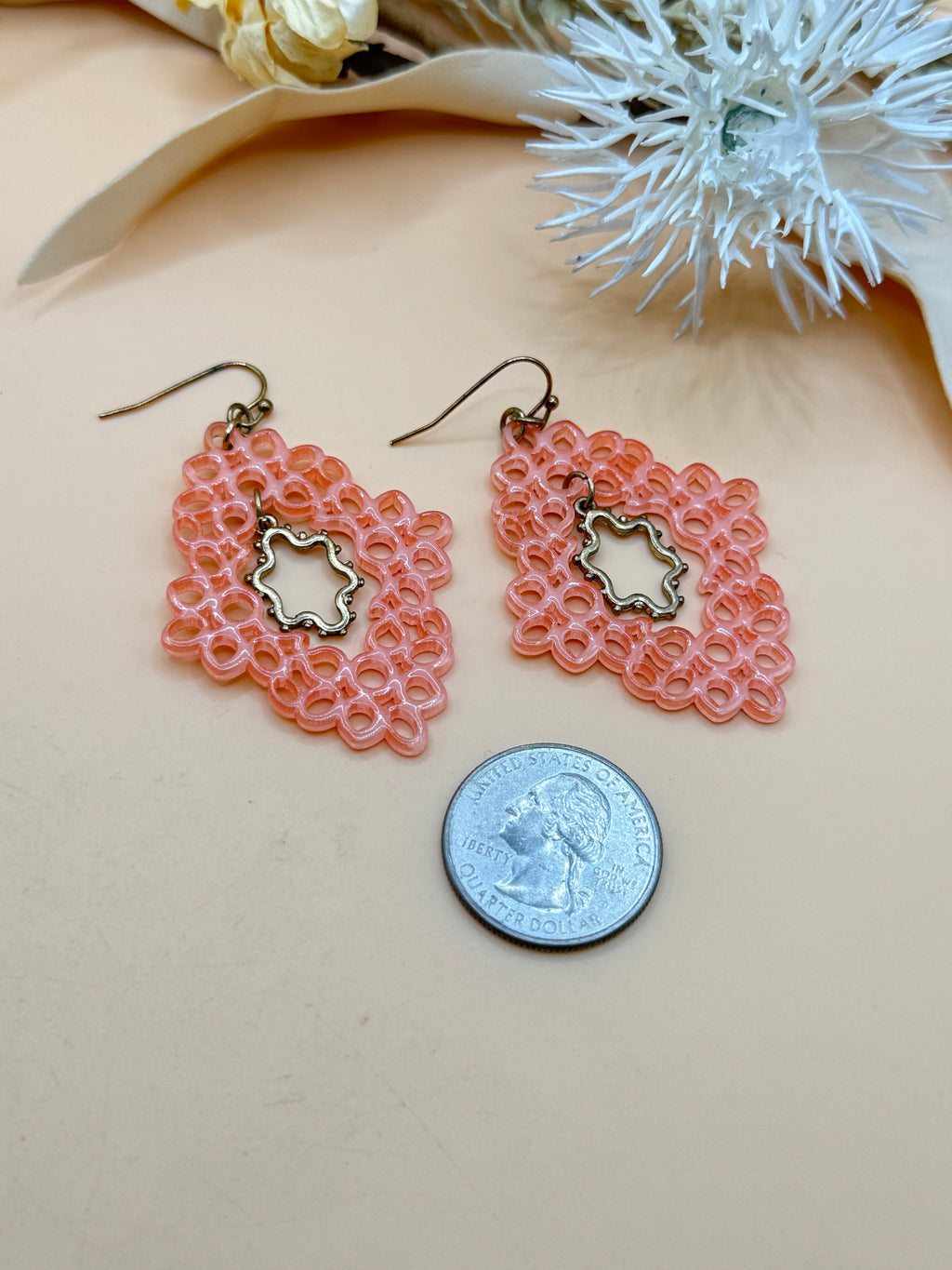 Pink Openwork Geometric Dangle Earrings with Gold Tone Accents