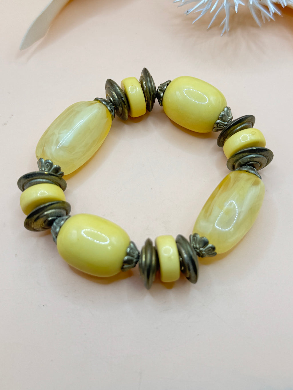Vintage Yellow Chunky Beaded Stretch Bracelet Antique Gold Tone Statement