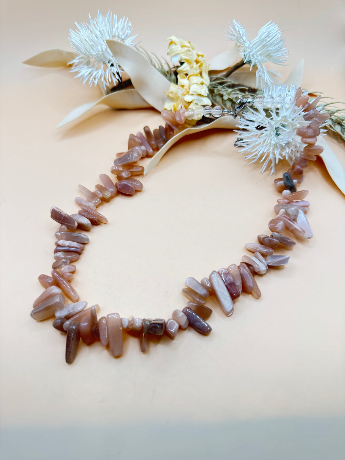 Pink Mauve Stone Chip Beaded 16” Statement Necklace