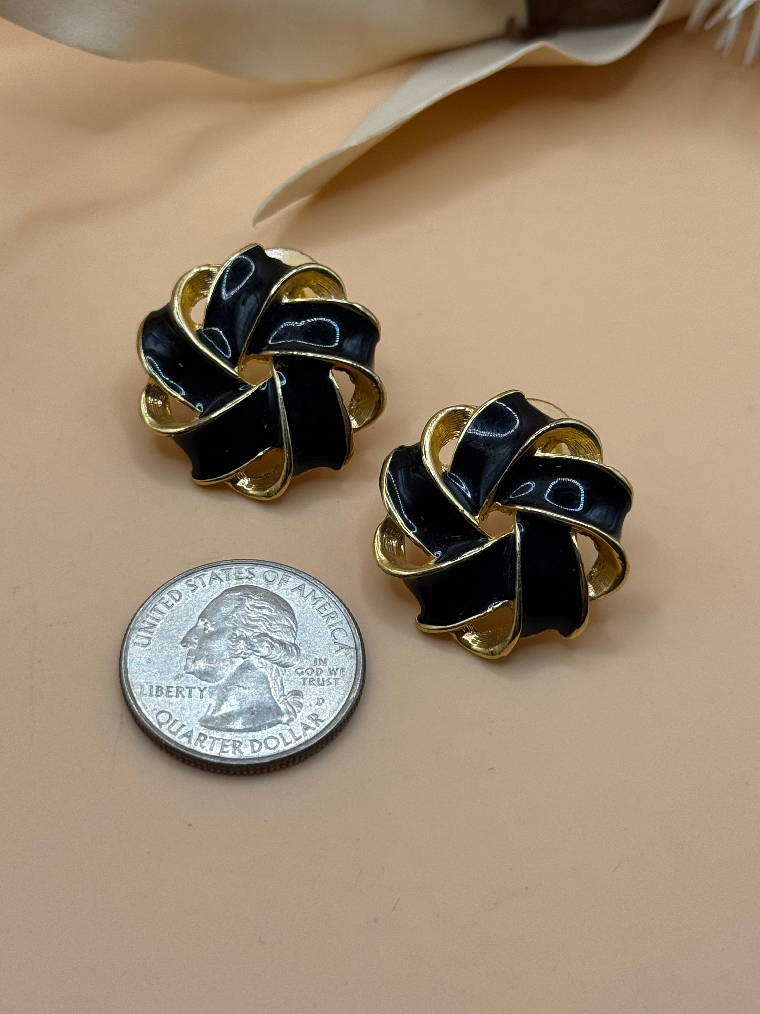 Vintage Gold Tone Black Enamel Ribbon Knot Stud Earrings Classic Statement