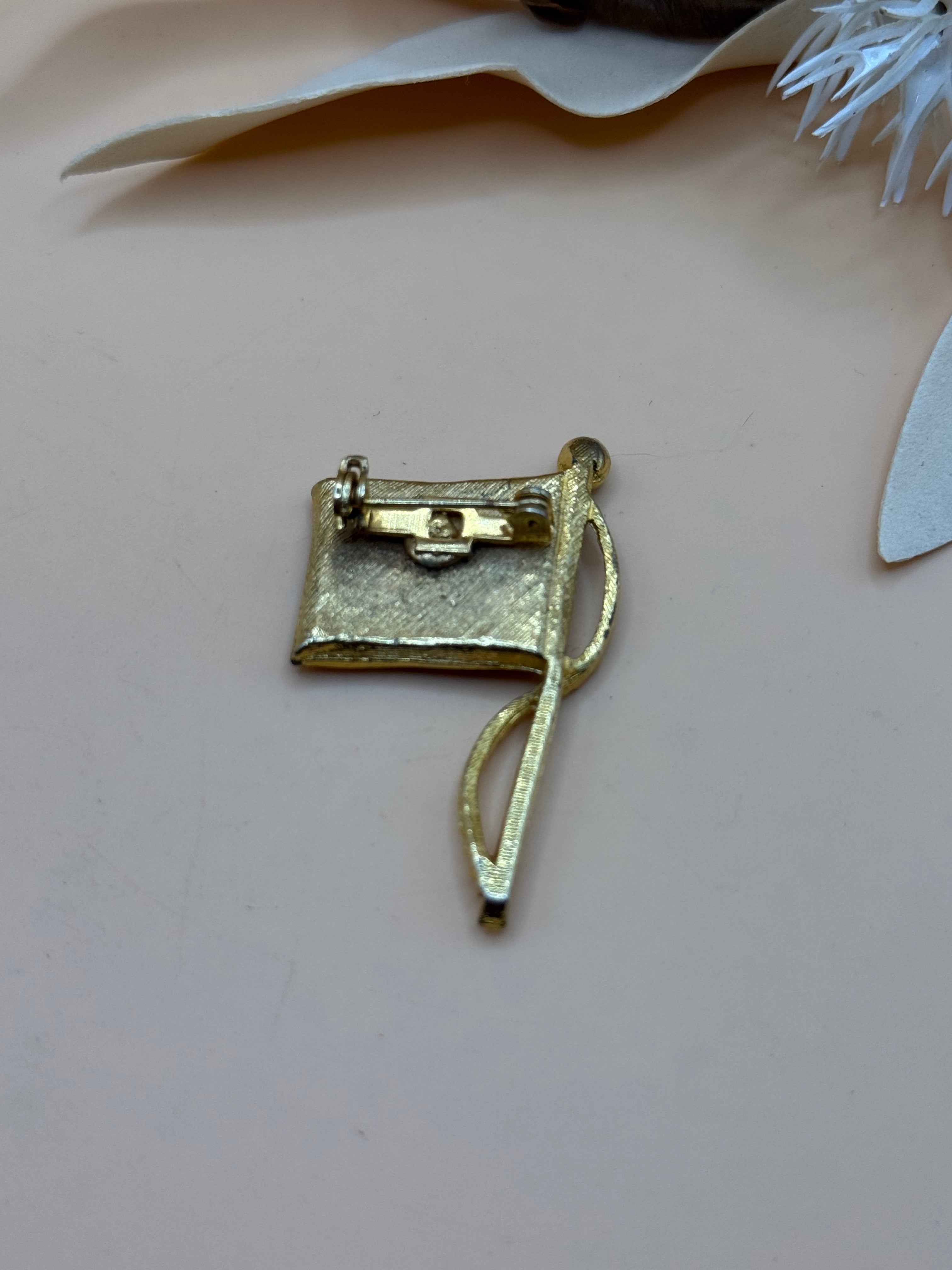 Vintage Gold Tone American Flag Brooch Red White Blue Rhinestone Patriotic Pin
