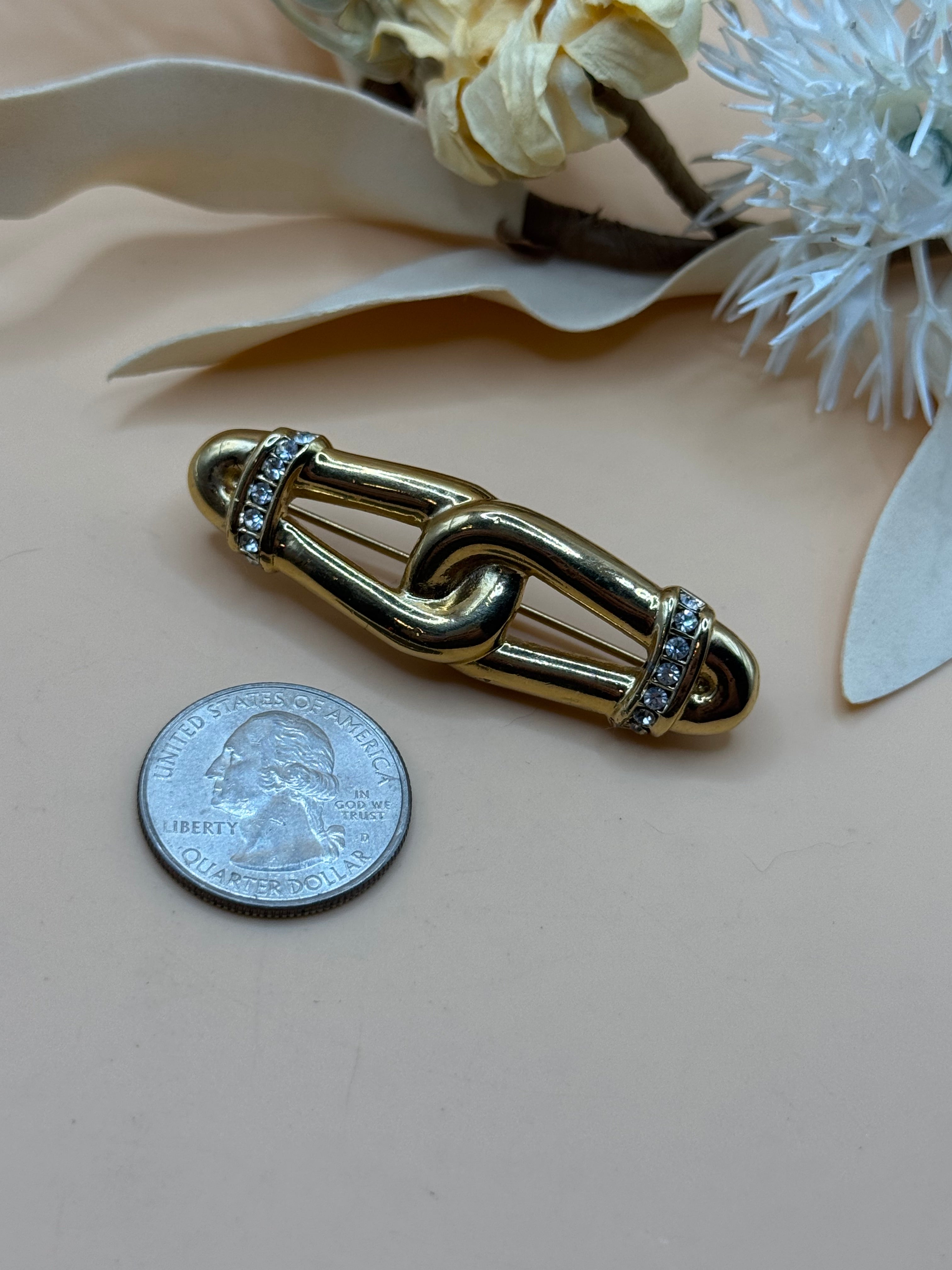 Vintage Gold Tone Modernist Swirl Bar Brooch Clear Rhinestone Accent Elegant Pin
