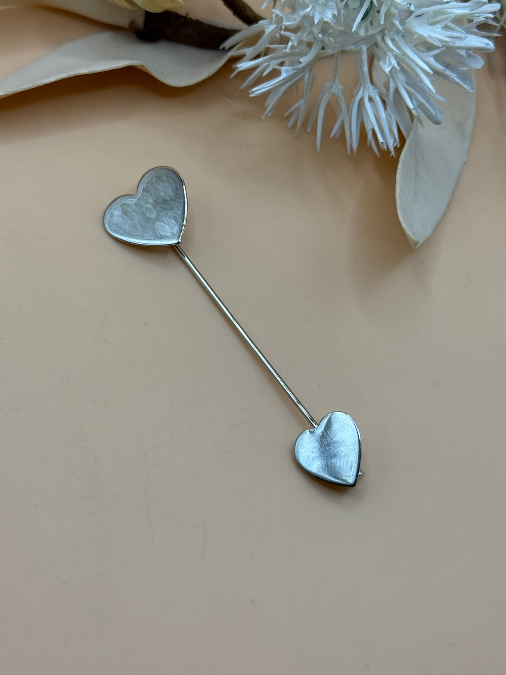 Silver Tone Double Heart Stick Pin Lapel Hat Scarf Sweater Brooch Romantic Gift
