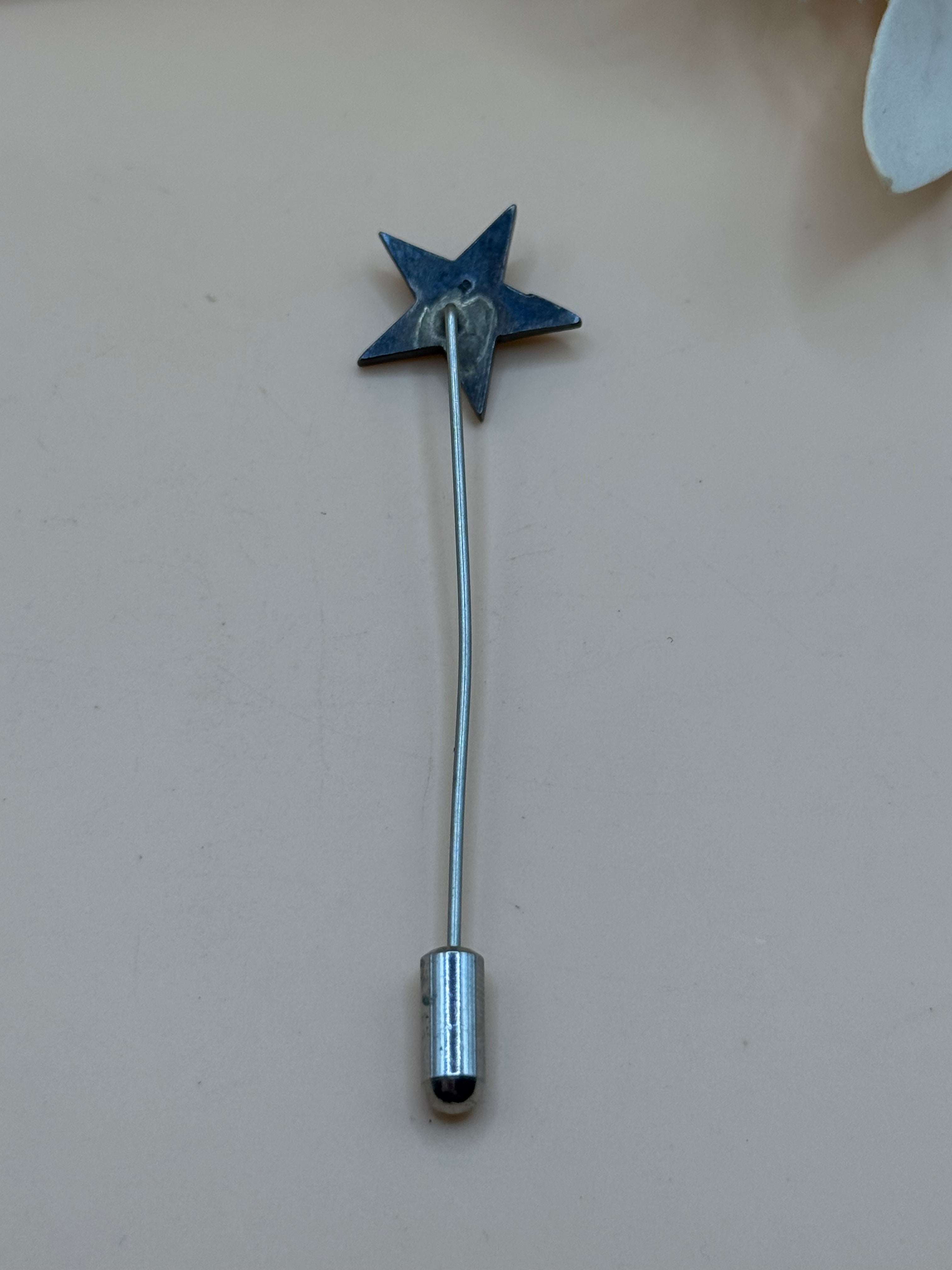 Silver Tone Blue Mosaic Star Stick Pin Lapel Hat Scarf Sweater Brooch Pin
