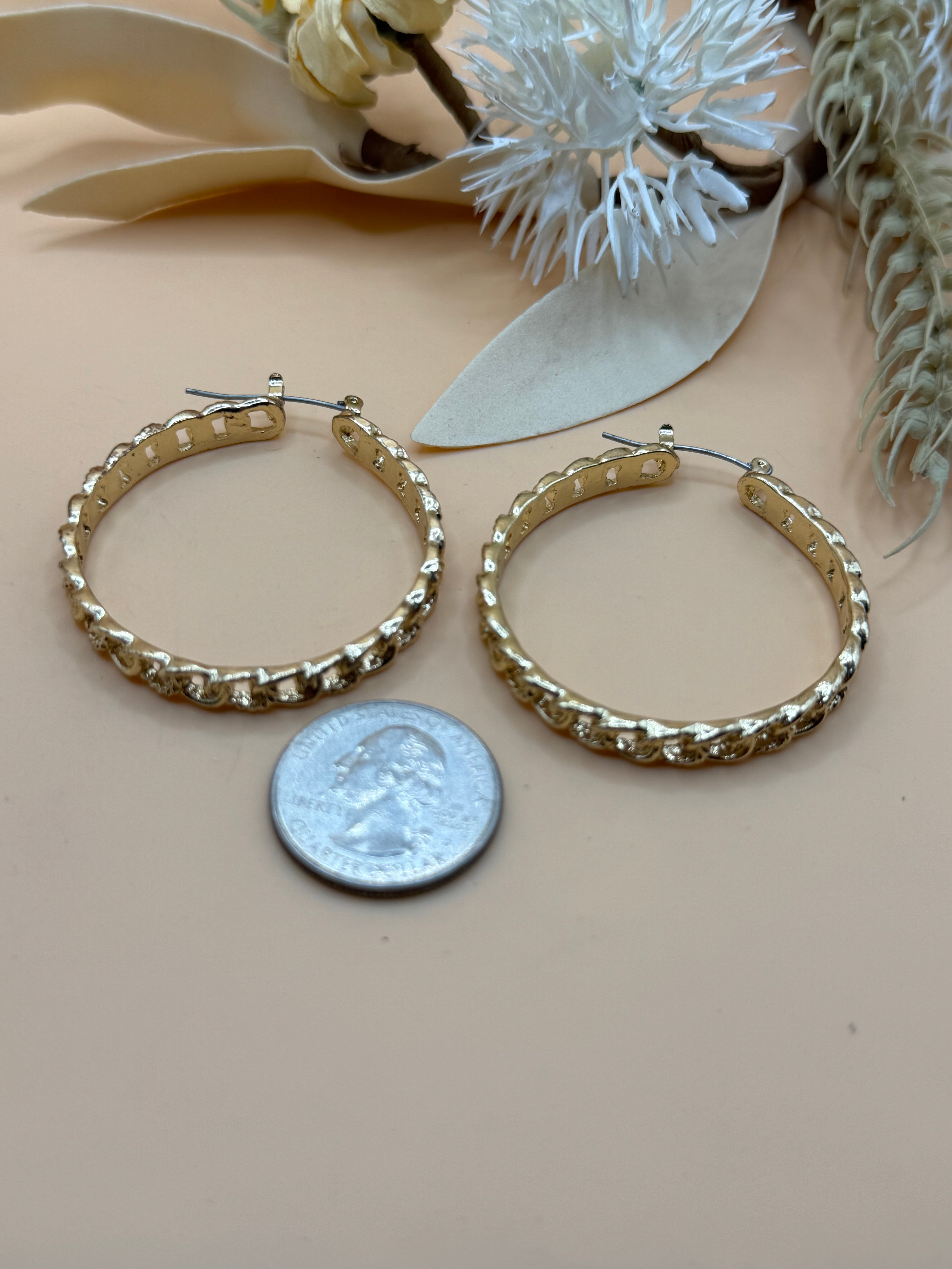 Gold Tone Chain Link Hoop Earrings Detailed Statement Jewelry