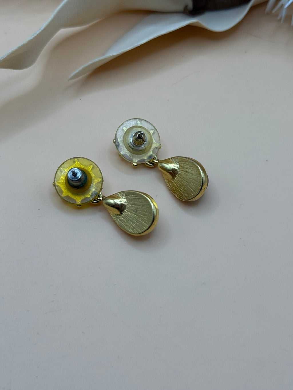 Amber Orange Cabochon Gold Tone Teardrop Dangle Earrings