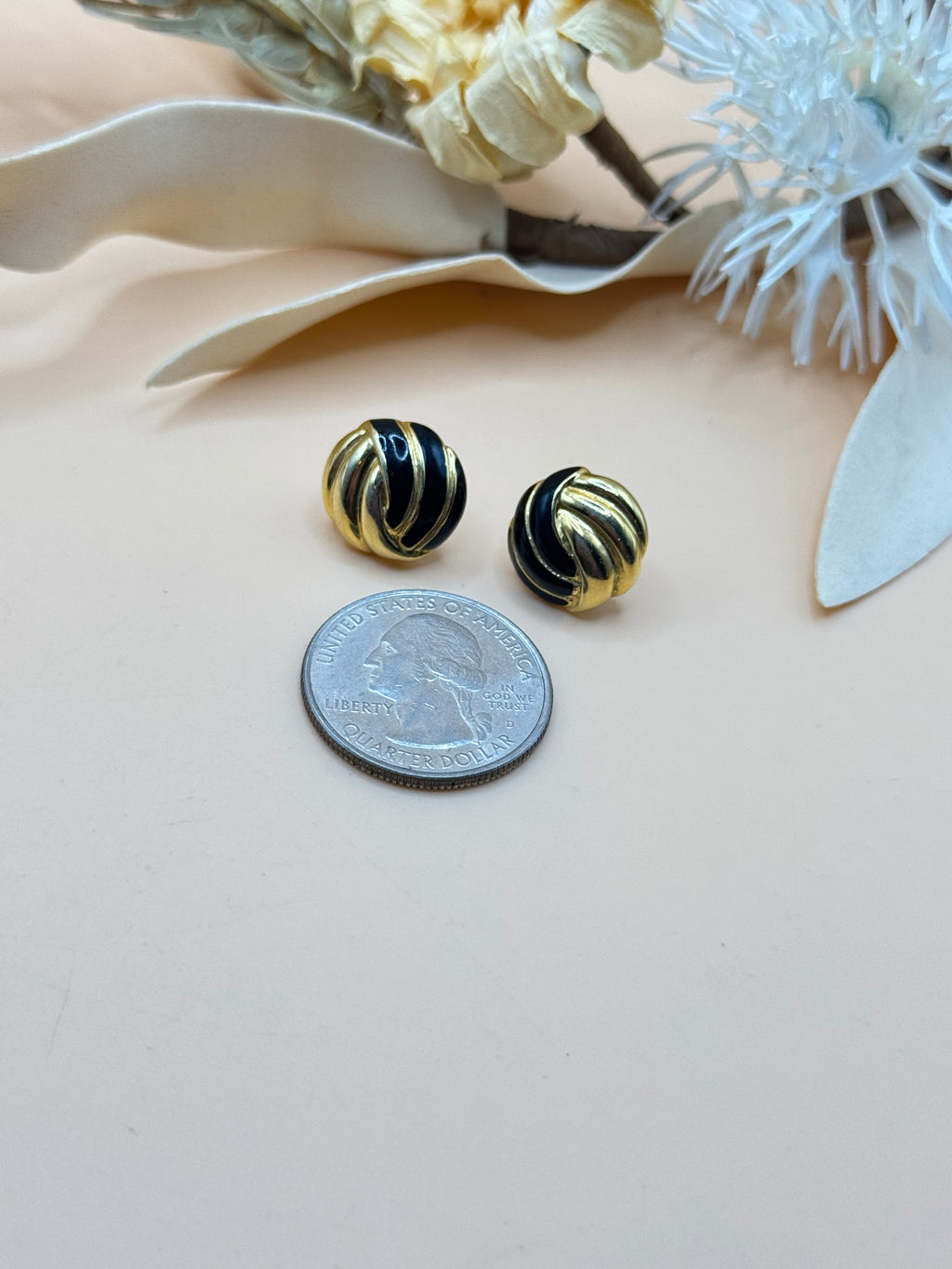 Vintage Black Enamel Gold Tone Swirl Stud Earrings